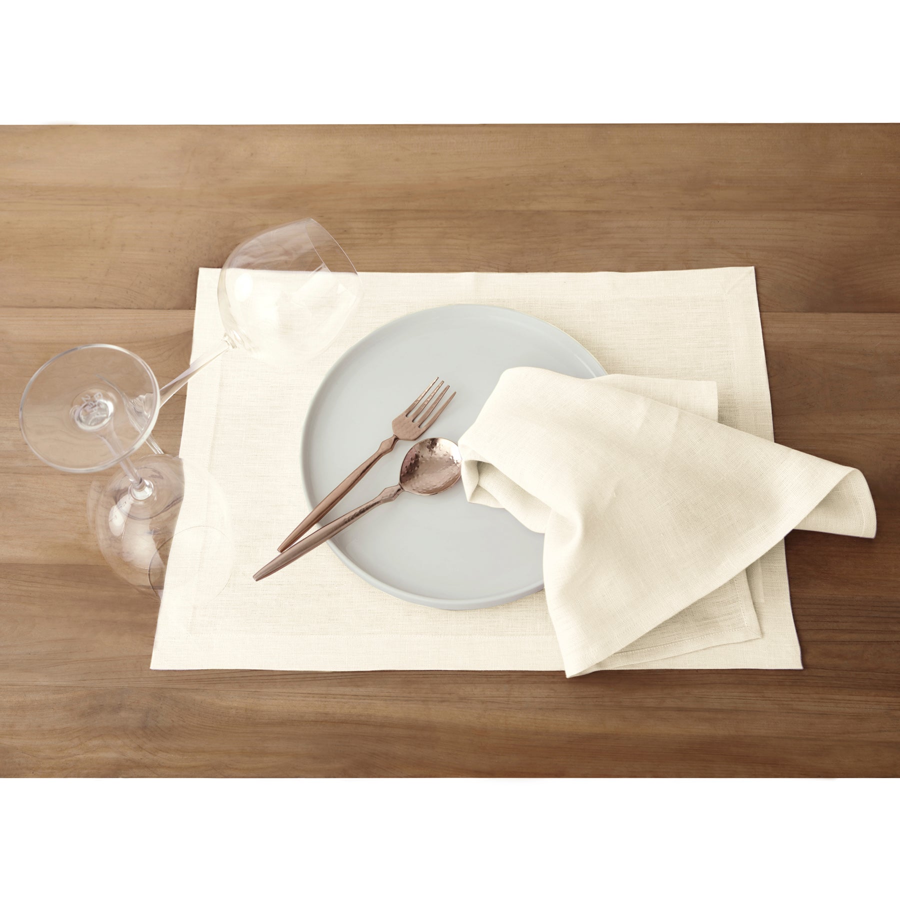 Premium Fete Placemats Set of 6 - Waterproof & Washable Table Mats for Dining - Elegant Home Decor for Parties, Holidays & Everyday Use