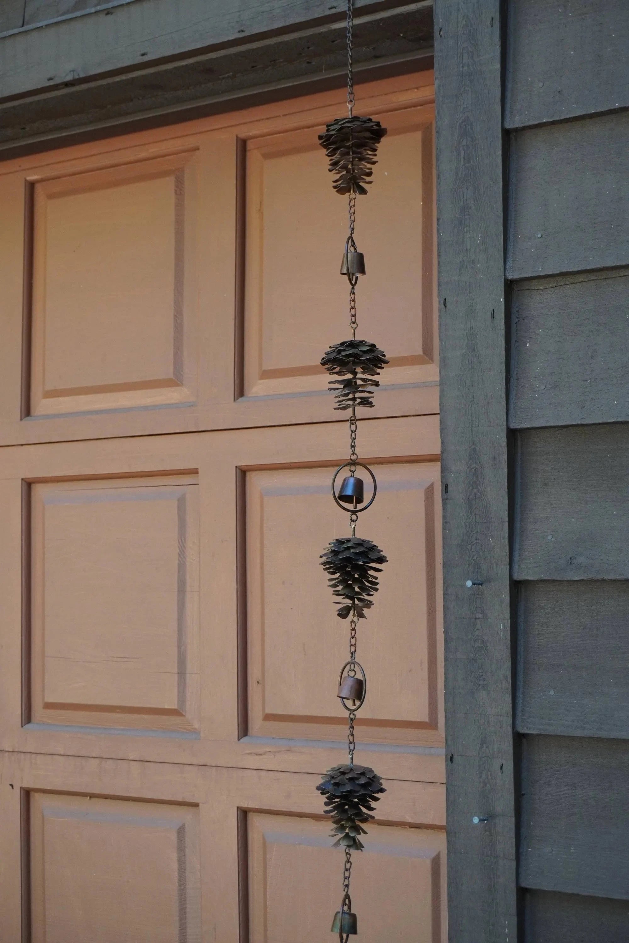 Durable Pine Cone Rain Chain for Gutters - Decorative Outdoor Water Drainage Solution for Garden, Patio, and Yard
