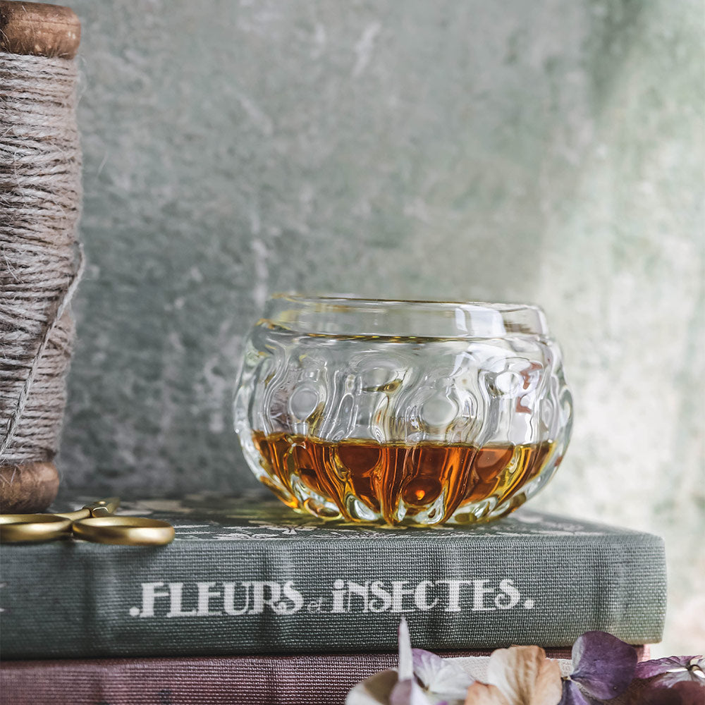 Handblown Heirloom Glass Sipper - Premium Quality Grand Drinking Cup for Tea, Coffee & Cocktails - Perfect for Home, Office & Gifting