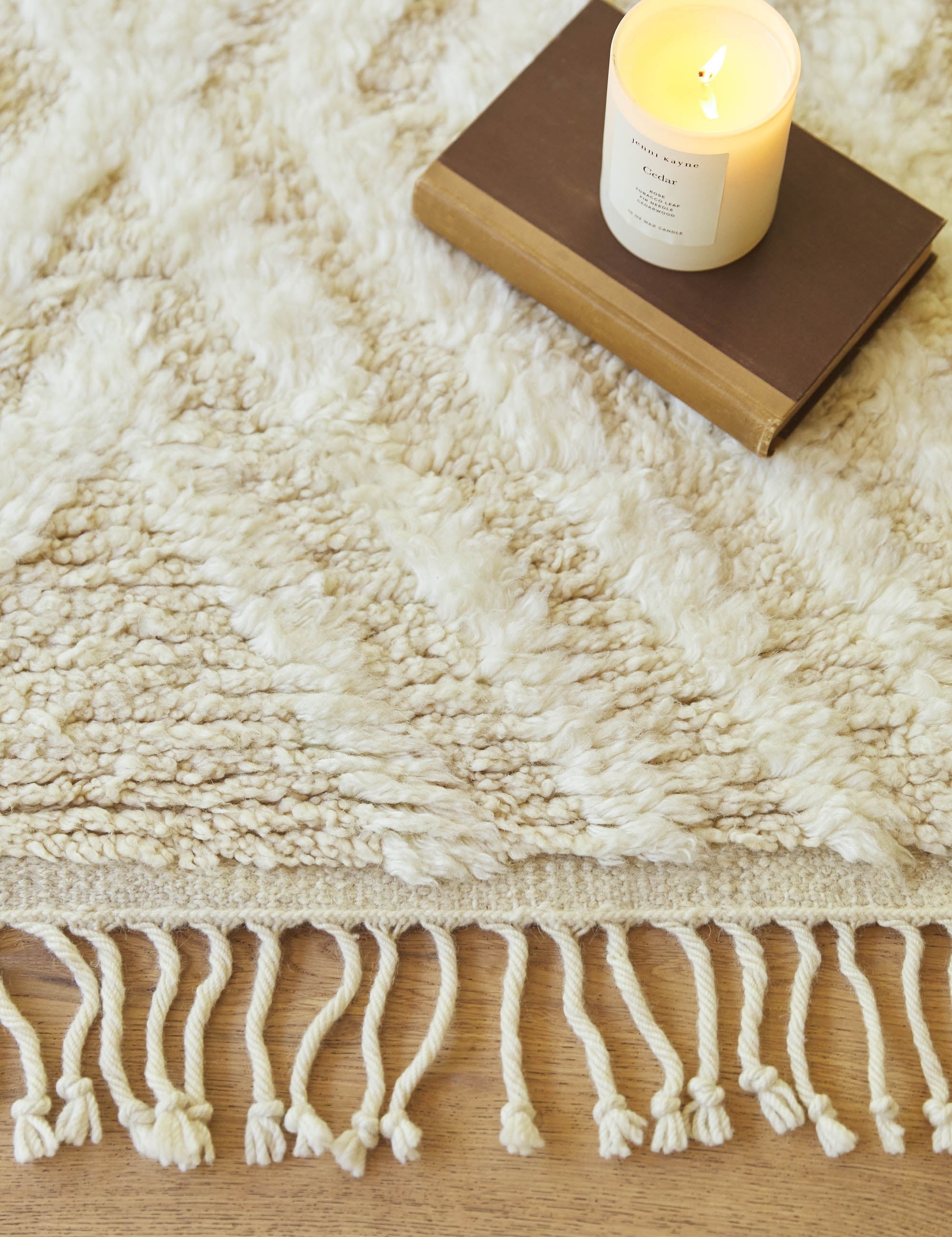 Jenni Kayne Cabin Wool Rug - Soft & Cozy Handmade Area Rug for Living Room, Bedroom - Perfect for Rustic & Modern Home Decor