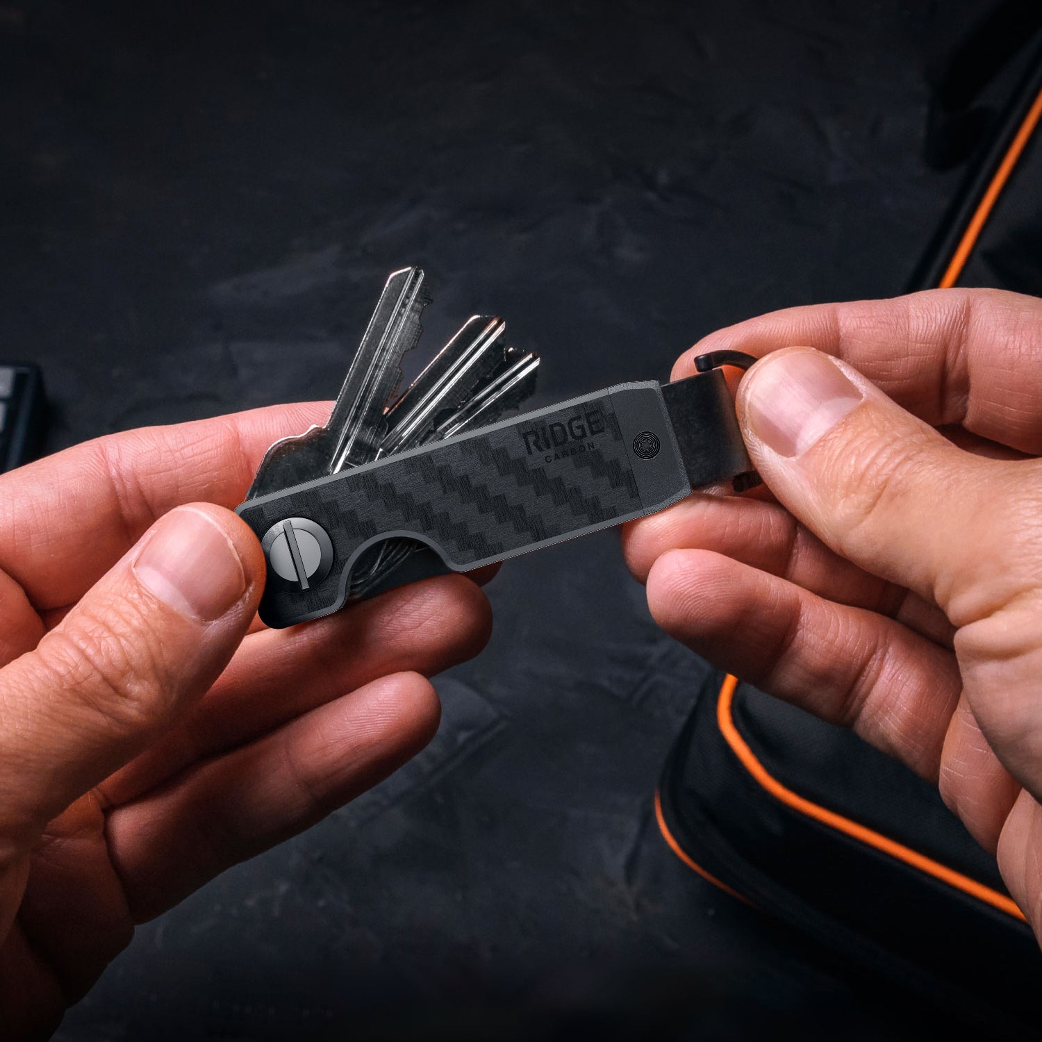 Ridge KeyCase Carbon Fiber 3K - Slim RFID Blocking Key Holder for Men & Women | Perfect for Travel, Work & Everyday Carry