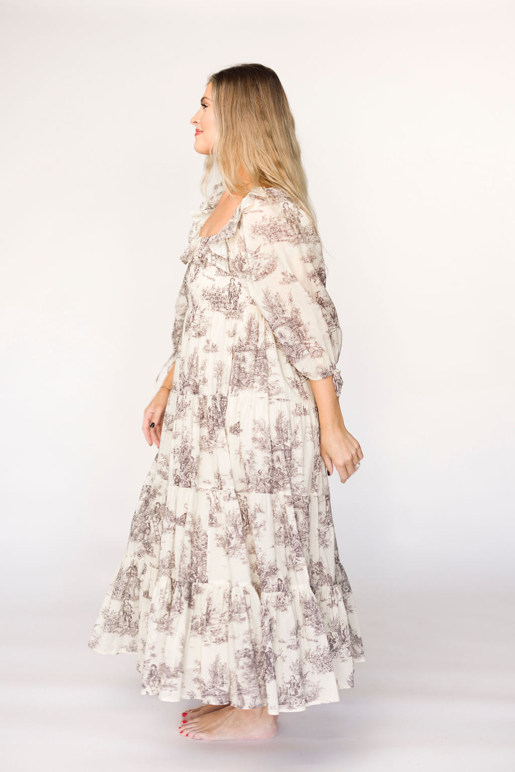 Amali Ivory Maternity Dress - 100% Cotton Bump-Friendly Pregnancy Dress for Baby Shower, Photoshoot & Special Occasions