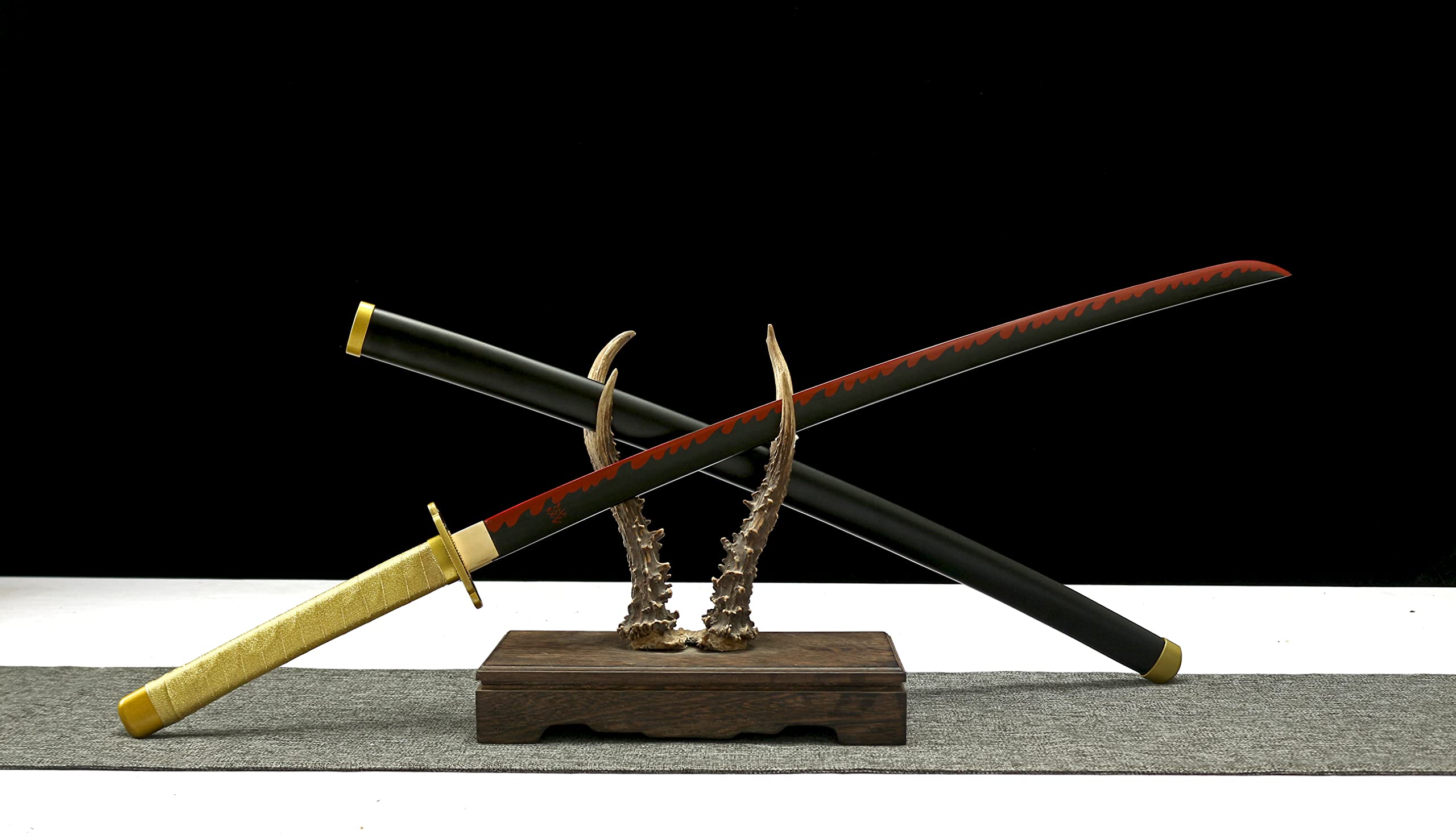 Demon Slayer Katana - Kimetsu no Yaiba Tanjiro Kamado & Shinobu Kocho Cosplay Sword Replica - High Carbon Steel Anime Collectible for Cosplay, Display, and Gift Giving