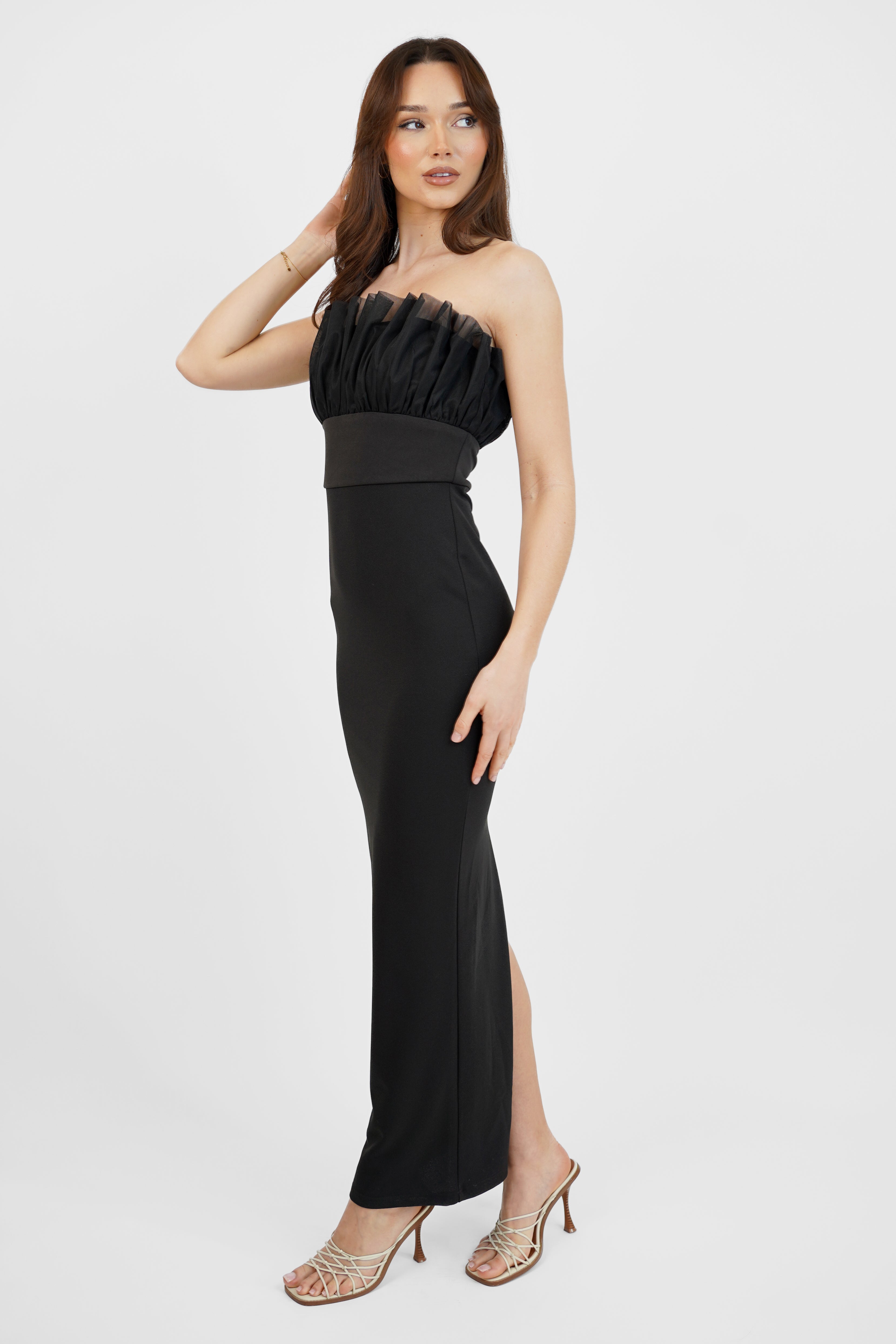 Elegant Ivy Black Bodycon Maxi Dress with Frills - Slim Fit Long Formal Dress for Women, Perfect for Evening Parties, Cocktail Events & Date Nights