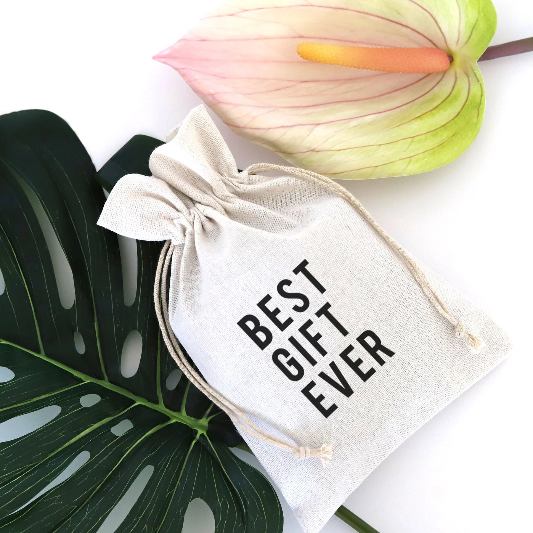 Best Gift Ever Drawstring Gift Bag - Premium Fabric Gift Bags for Birthdays, Weddings & Holidays - Perfect for Party Favors, Christmas Presents & Special Occasions