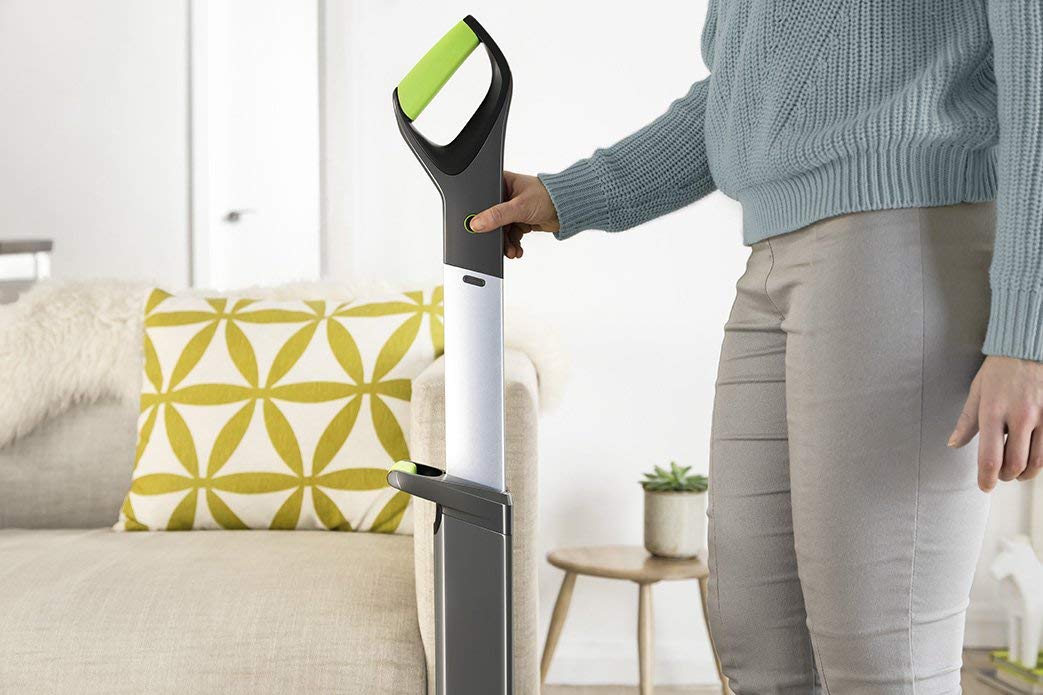 Bissell 1984 Air Ram Cordless Vacuum Cleaner - Lightweight Stick Vacuum with Powerful Suction for Pet Hair, Hard Floors & Carpets - Perfect for Quick Cleanups in Living Rooms, Bedrooms & Offices