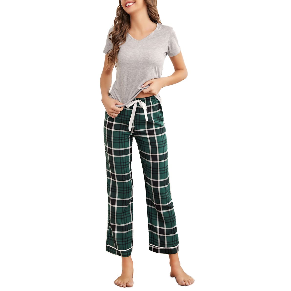 Suelinvy Women's 2-Piece Pajama Set - Soft T-Shirt Top & Plaid Pants, Loose Comfortable Sleepwear Lounge Set (Sizes S-XL) | Perfect for Sleeping, Lounging & Relaxing at Home