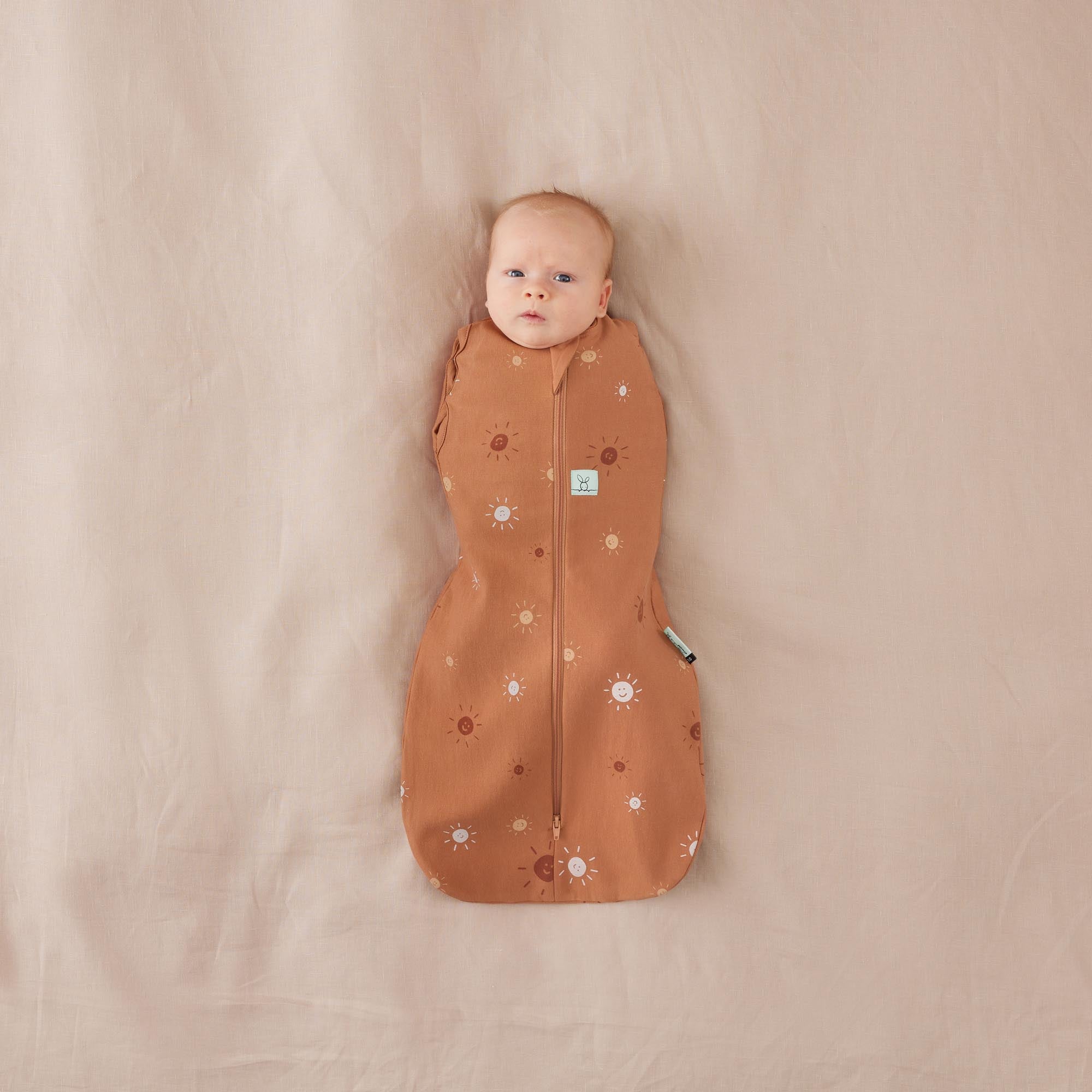 ErgoPouch Cocoon Zip Swaddle Bag 0.2 TOG - Lightweight Baby Sleep Sack for Newborns & Infants - Perfect for Sunny Days & Warm Weather Nursery Essentials