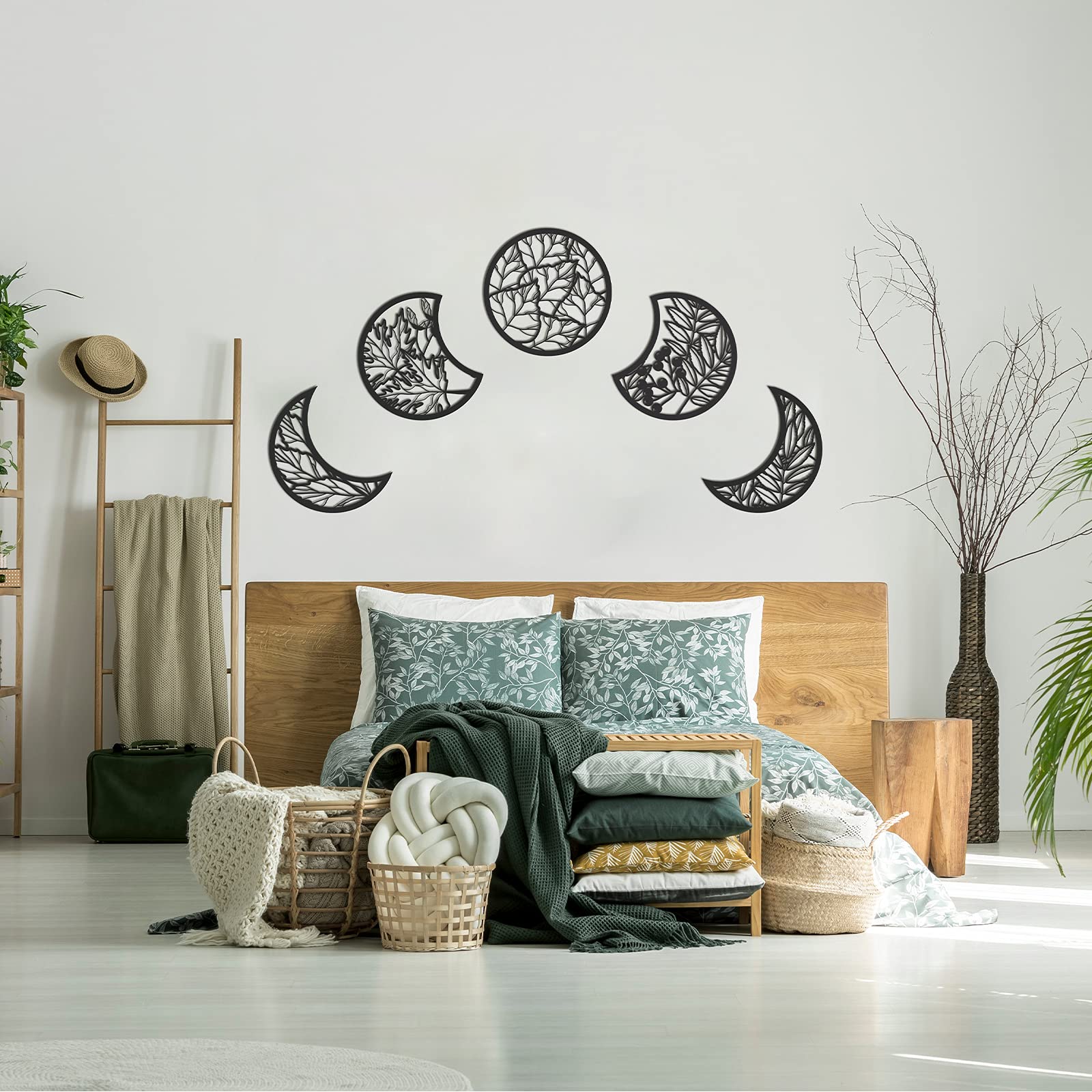 Jetec 5-Piece Moon Phase Wall Decor Set - Handcrafted Wooden Hanging Wall Art, Boho Chic Home Decor for Living Room, Bedroom, Bar & Office (Black, 10.6 Inch) - Perfect for Meditation Spaces, Yoga Studios & Spiritual Retreats