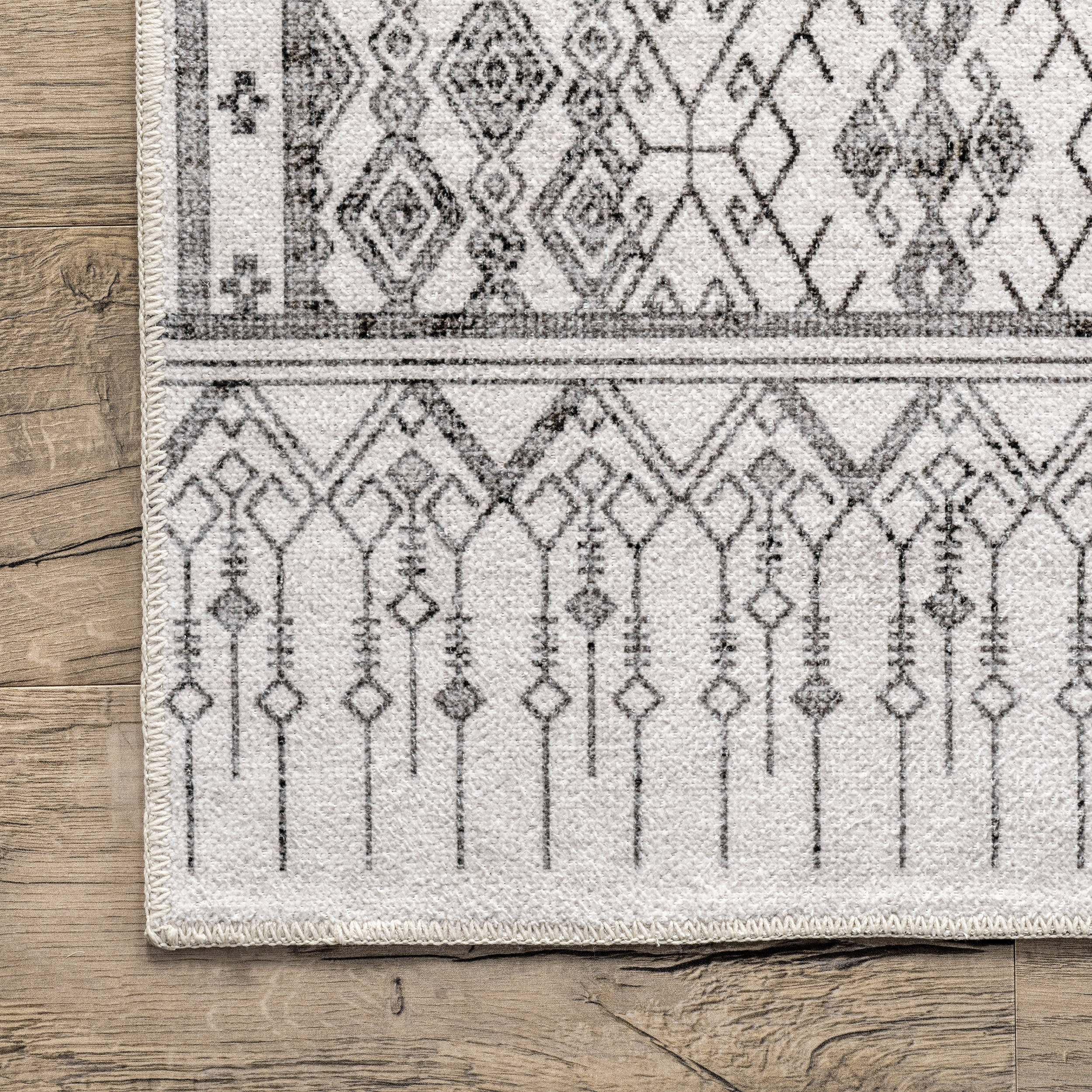 Kehlani Distressed Diamond Washable Rug - Light Grey Area Rug for Living Room, Bedroom & Home Decor | Soft & Durable Machine Washable Carpet