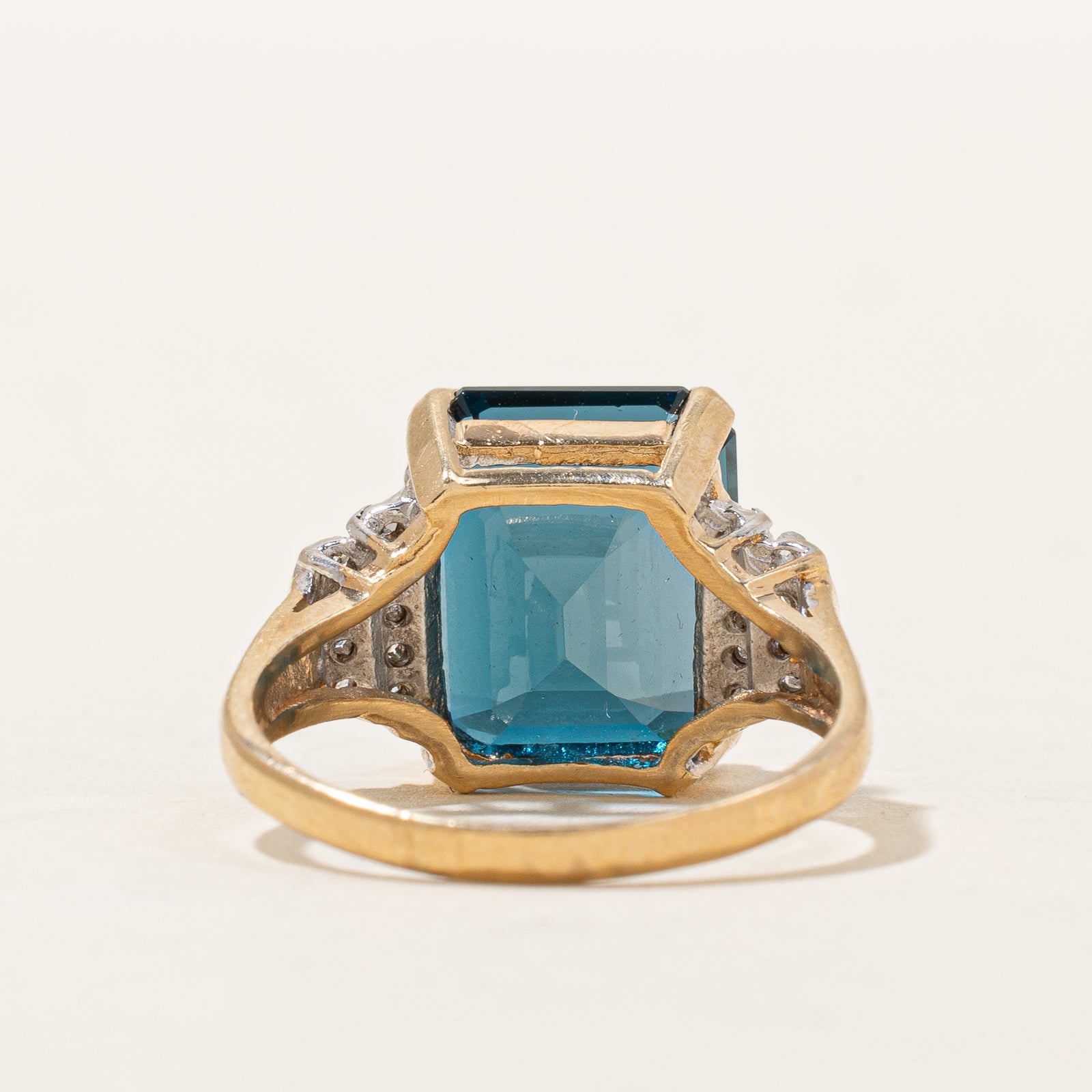 London Blue Topaz & Diamond Cocktail Ring - 8.50ct Oval Cut Gemstone with 0.09ctw Diamond Accents - Size 7 - Elegant Statement Jewelry for Evening Parties & Special Occasions