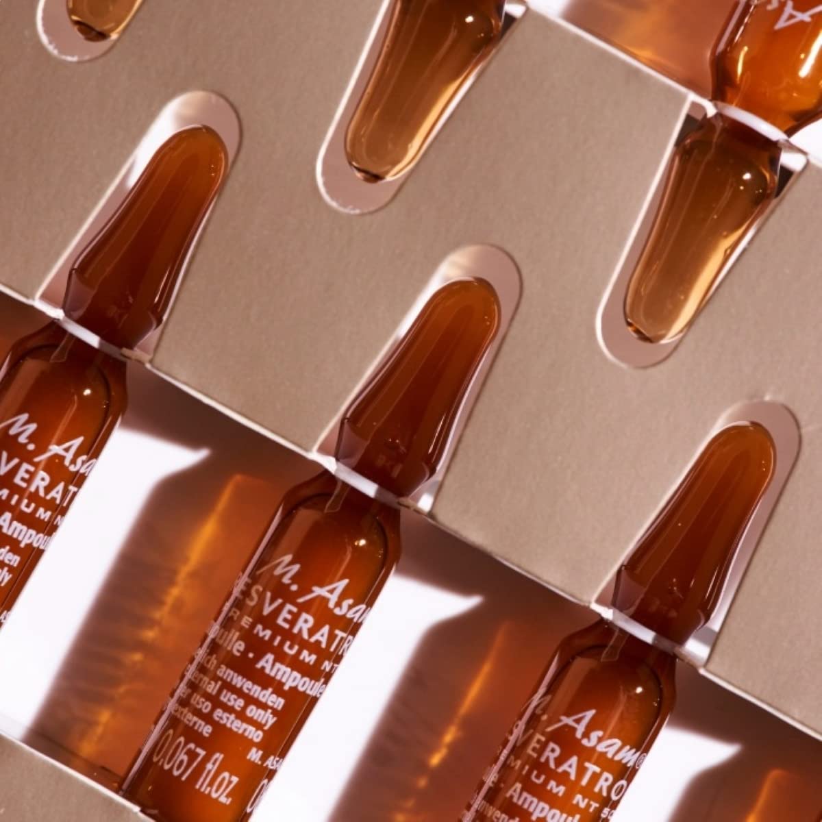 M. Asam Resveratrol Premium NT50 Face Serum Ampoules – Vegan Anti-Aging Treatment for Fine Lines, Wrinkles & Crow's Feet | 14-Day Intensive Facial Care (14x 0.067 FL Oz) | Perfect for Night Routine & Travel Skincare