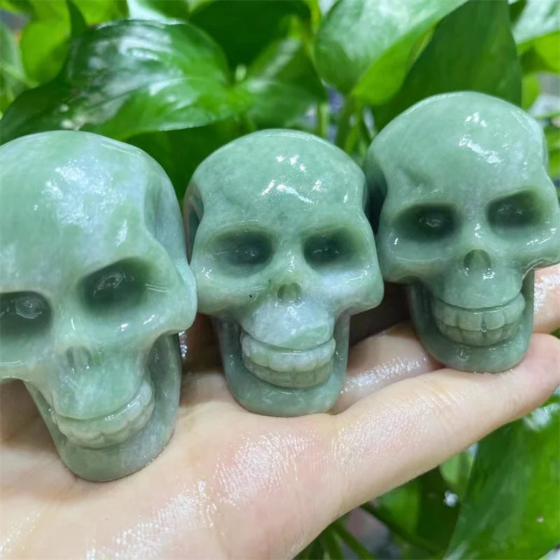 Natural Green Aventurine Skull Figurine - Handcrafted Healing Crystal Carving for Halloween Gifts & Home Decor (2 Inch, 1 Piece) - Perfect for Meditation, Spiritual Healing & Gothic Home Decor