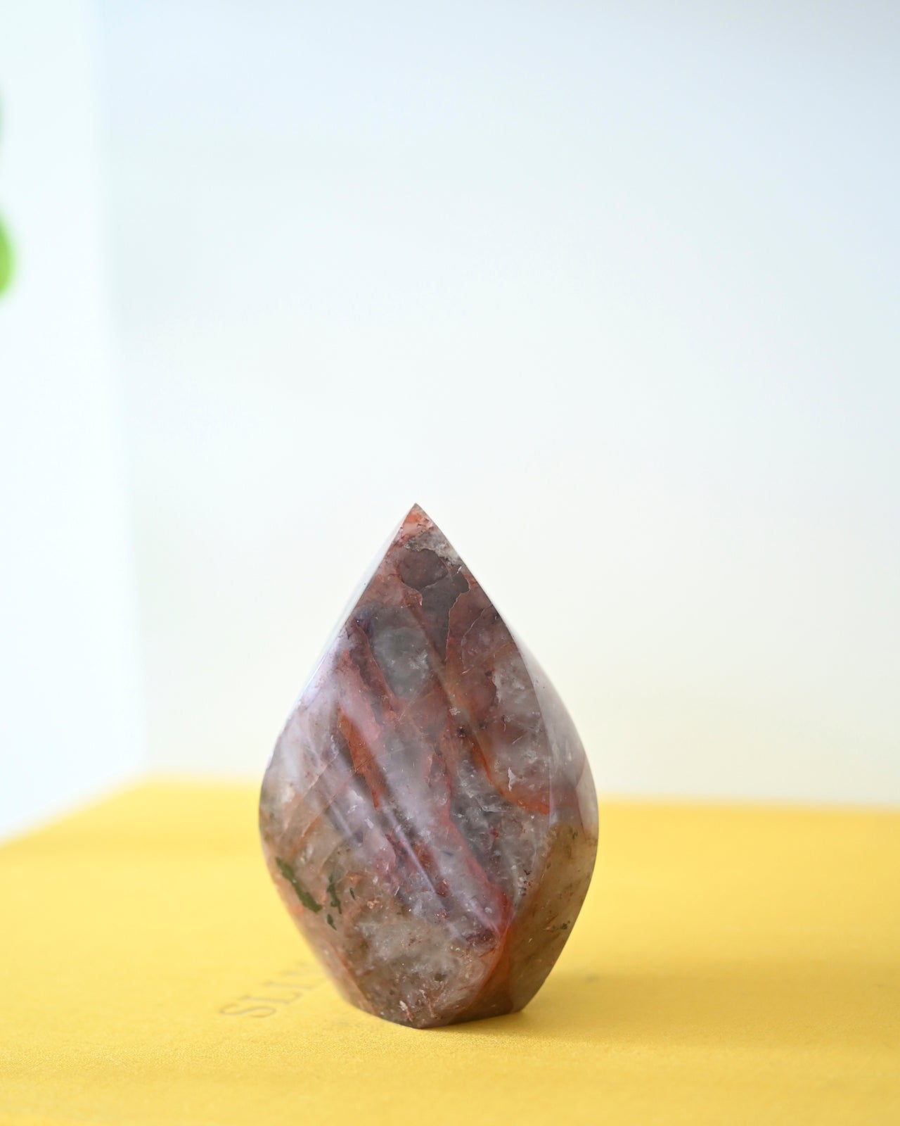 Natural Hematite Quartz Freeform Stone - Healing Crystal for Meditation, Energy Balancing & Home Decor - Perfect for Reiki, Yoga & Spiritual Practices