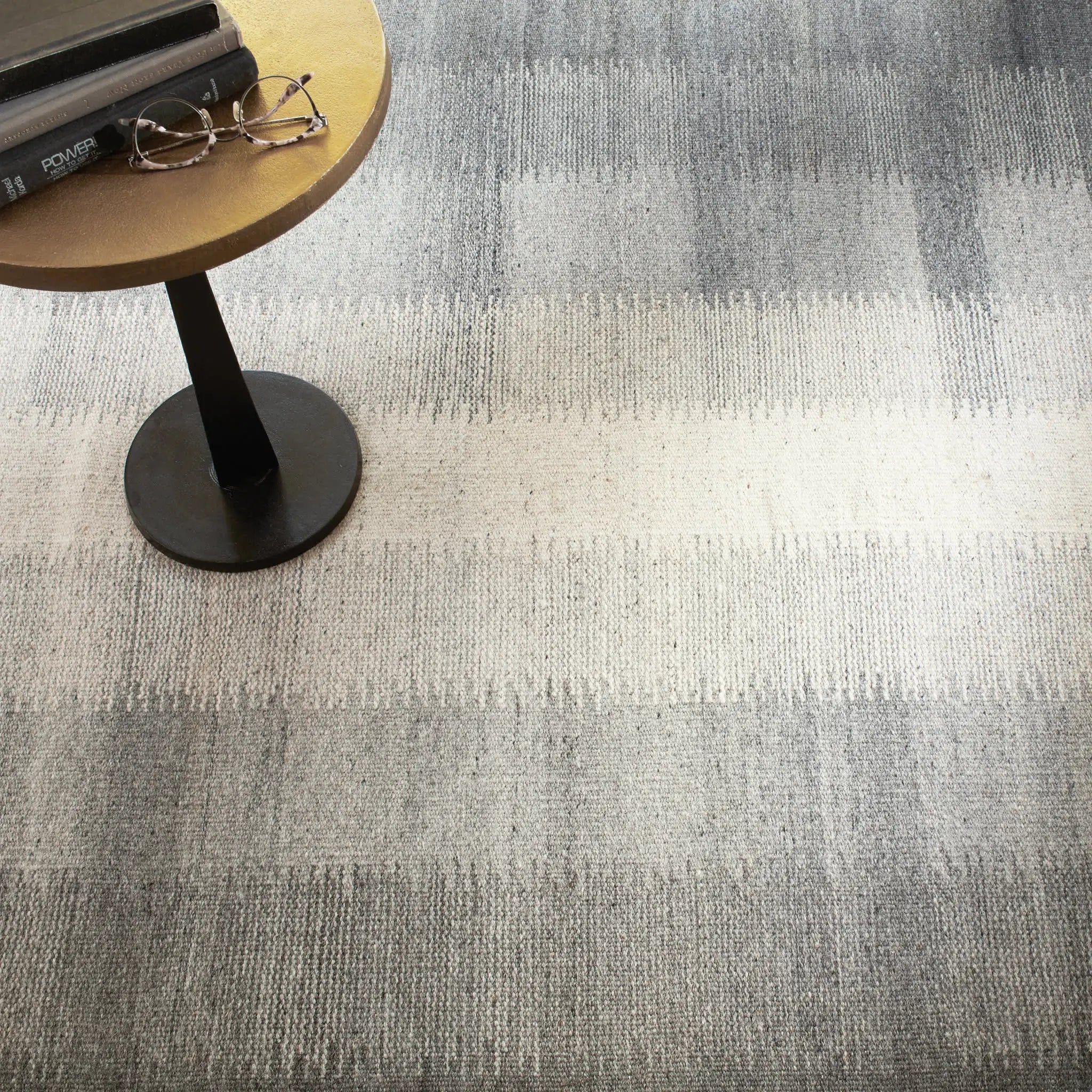 Dash & Albert Ronan Ikat Handwoven Wool Rug - Stylish & Durable Area Rug for Living Room, Bedroom, or Office Decor