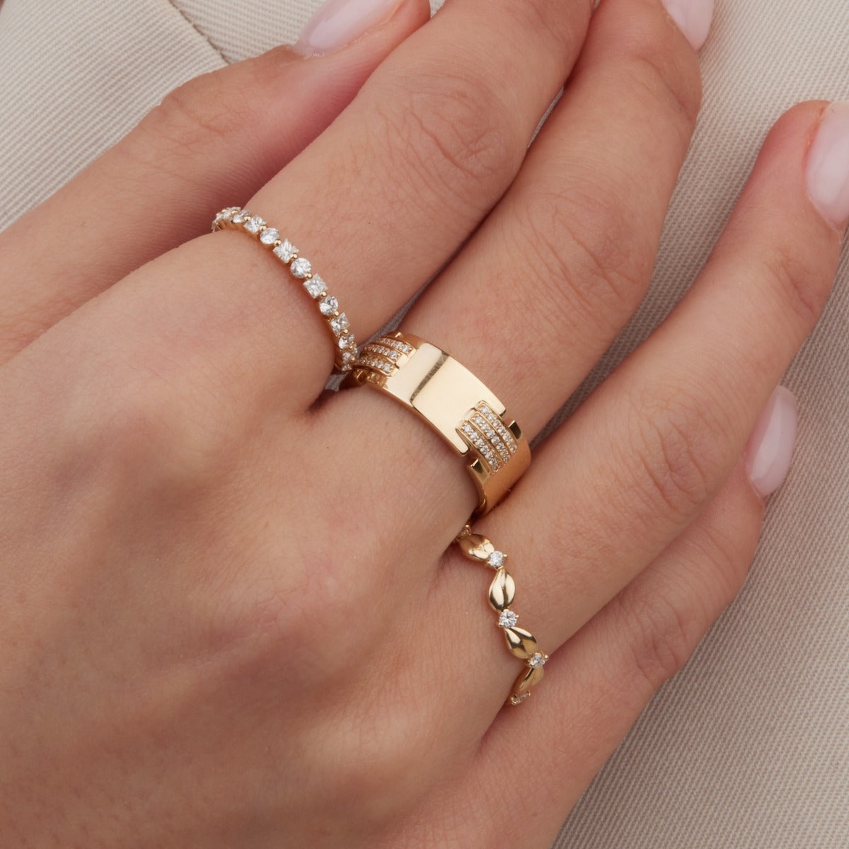 Luxury Diamond Eternity Band Ring for Women - 14K White Gold Wedding Anniversary Gift for Her - Perfect for Bridal, Engagement & Special Occasions