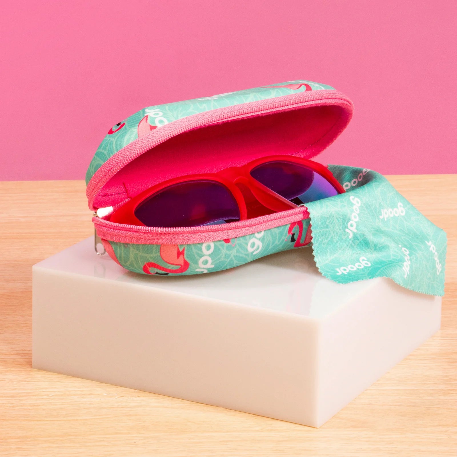 Best Hard Sunglasses Case for Men & Women - Durable Protective Eyewear Storage for Travel, Sports & Outdoor Activities