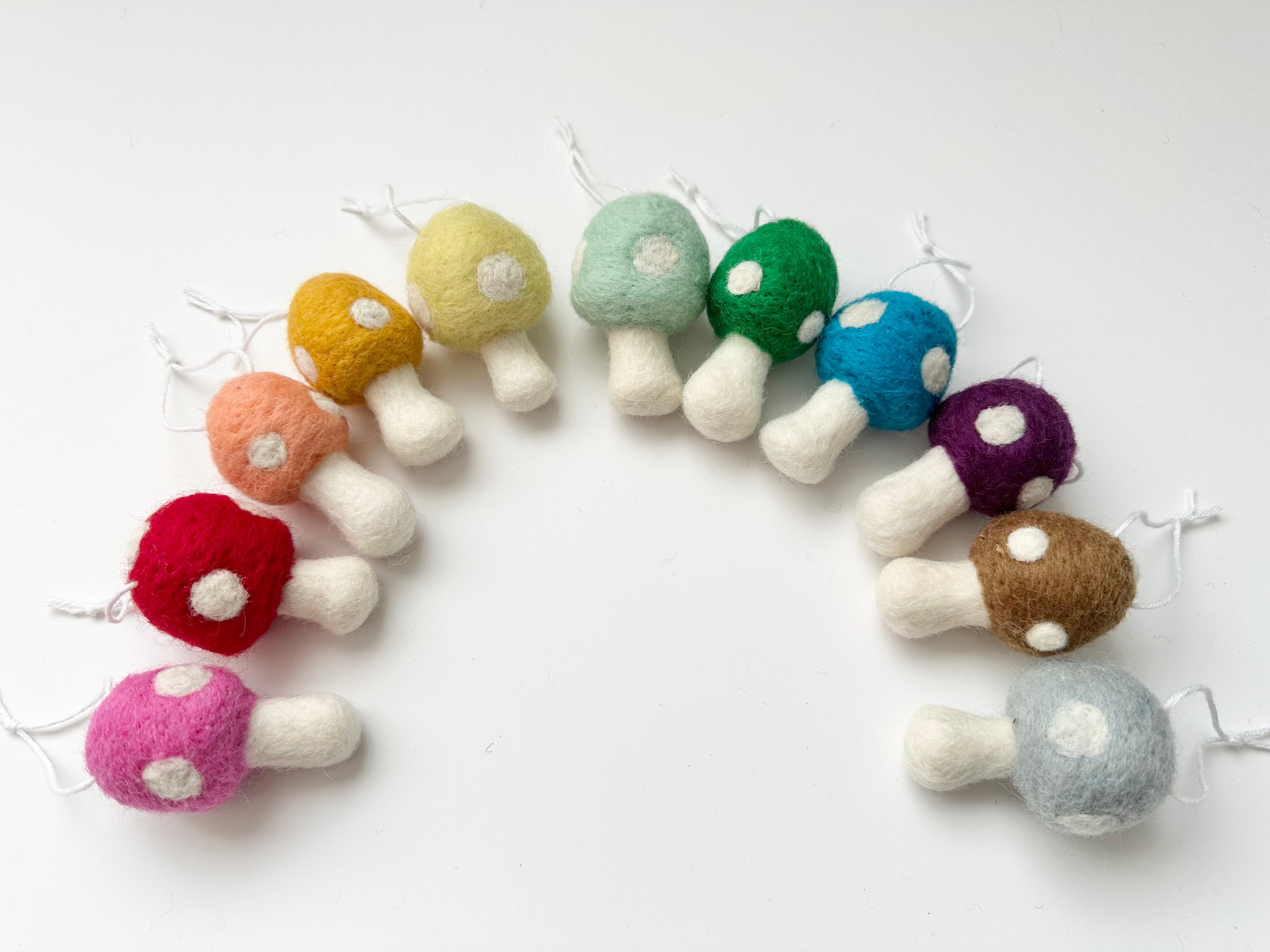 Handmade Felted Toadstool Mushroom Decor - Cute Wool Fairy Garden Ornaments for Home, Nursery & Fairy House Accessories - Perfect for DIY Crafts, Terrariums and Whimsical Decorations
