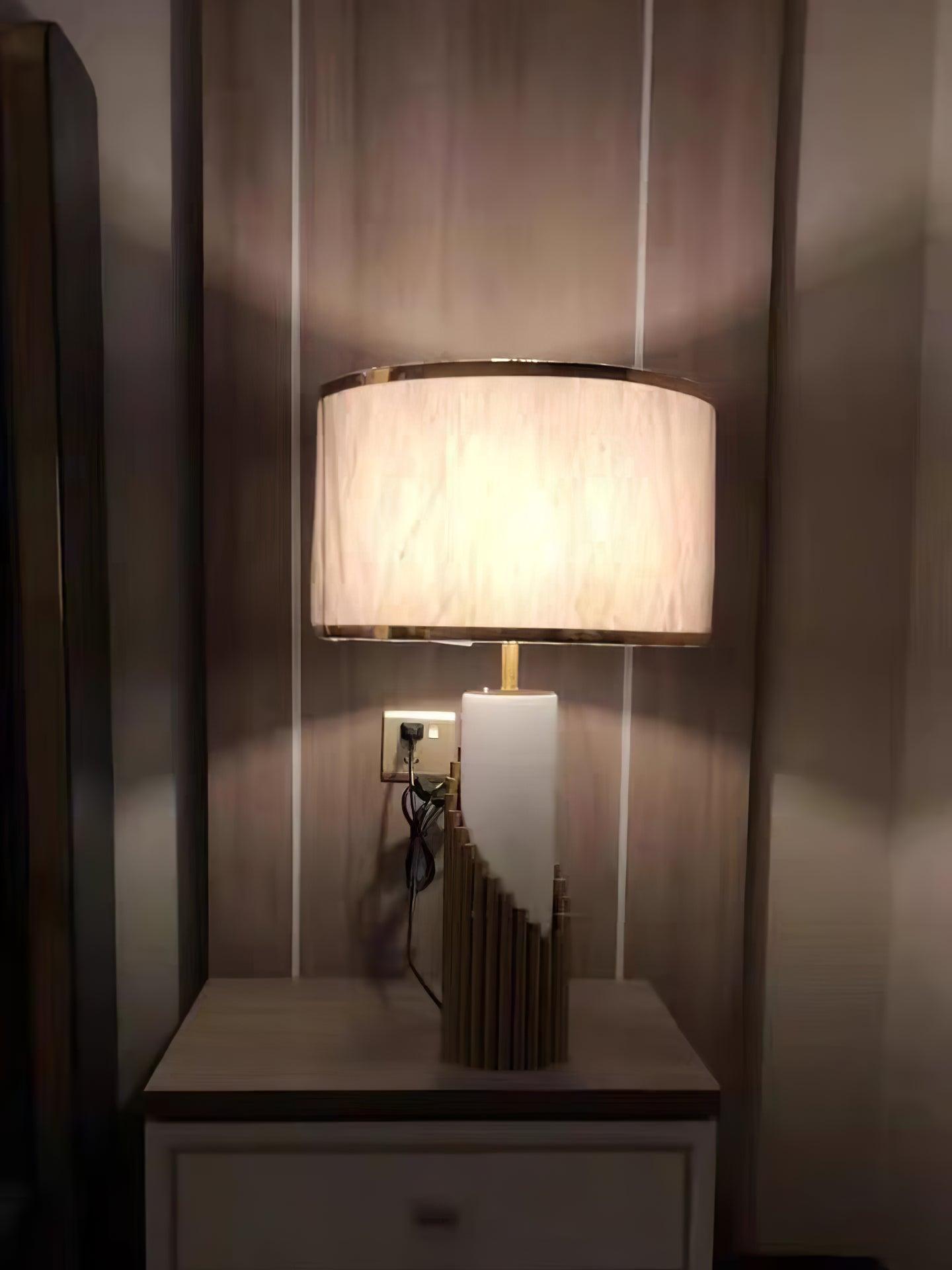 Modern Streamline Table Lamp - Sleek LED Desk Light for Home Office, Bedroom & Living Room - Perfect for Reading, Working & Ambient Lighting