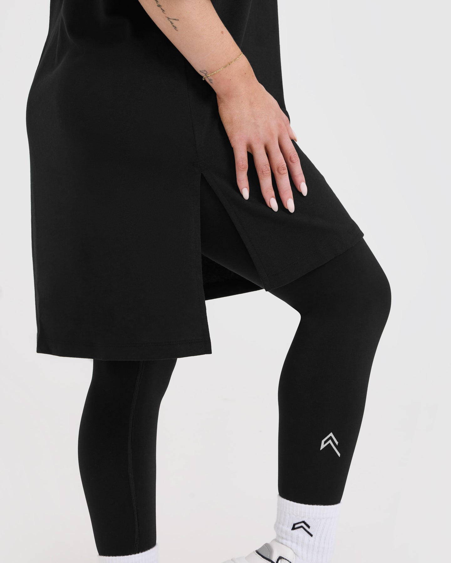 Raising The Bar Graphic Longline T-Shirt for Men - Stylish Black Tee for Casual Wear, Street Fashion & Everyday Outfits