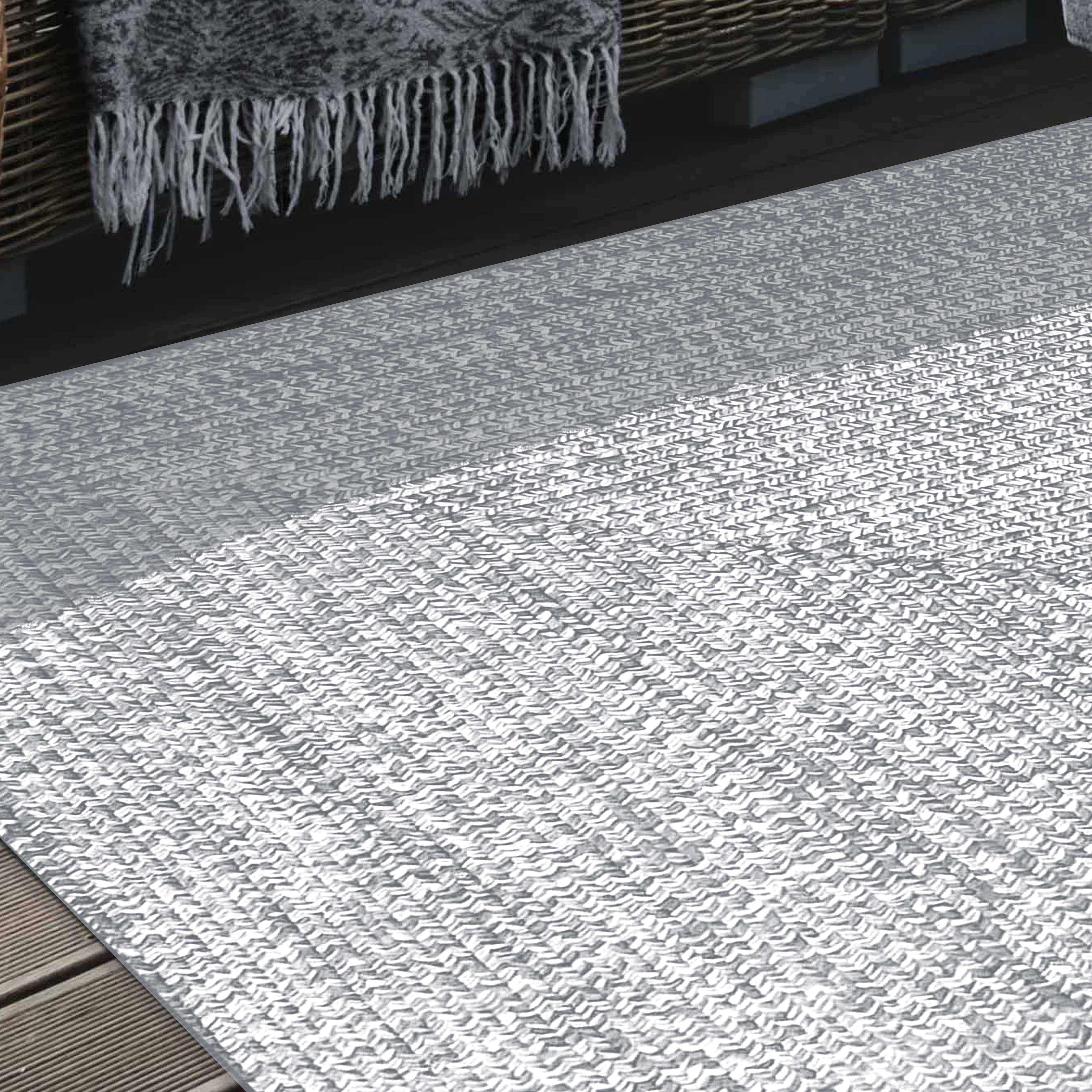 Two-Toned Braided Bohemian Area Rug - Indoor/Outdoor Use for Living Room, Patio & Bedroom Decor