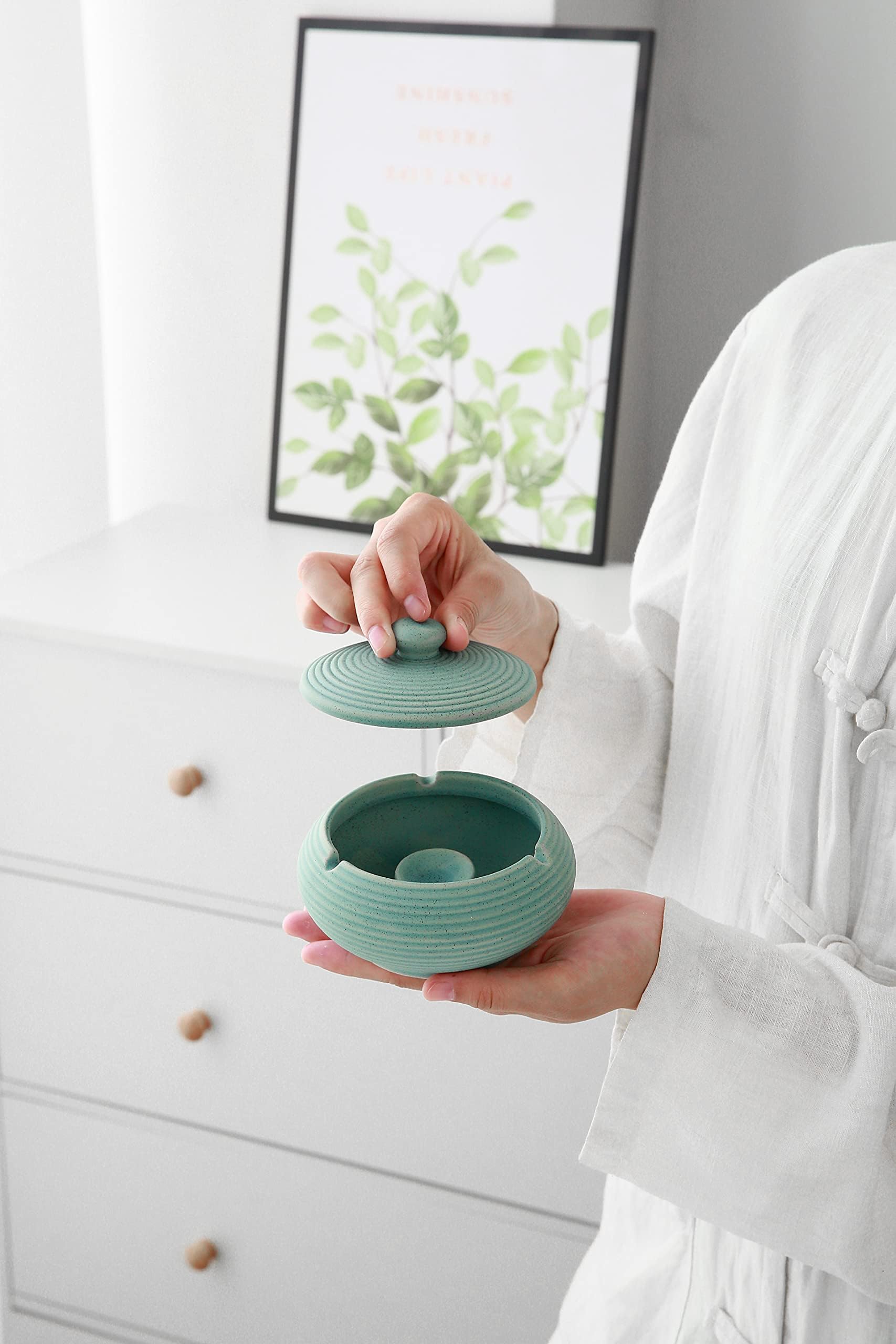 Ceramic Jar Holder with Lid - Anti-Skid Taichi Design for Home & Office Decor | Perfect for Organizing Spices, Tea Bags or Desk Accessories