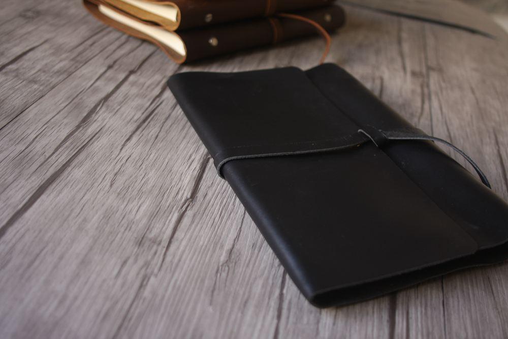 Premium Refillable Black Leather Notebook Journal - Elegant Writing Diary for Business, Travel & Personal Use - Perfect Gift for Professionals & Students