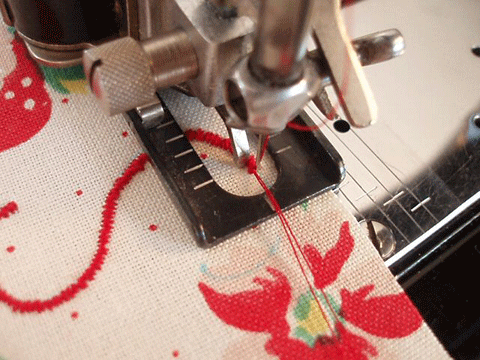 Vintage Original Singer Buttonholer Attachment - Slant Shank for Sewing Machines | Perfect for Vintage Sewing Projects & Costume Making
