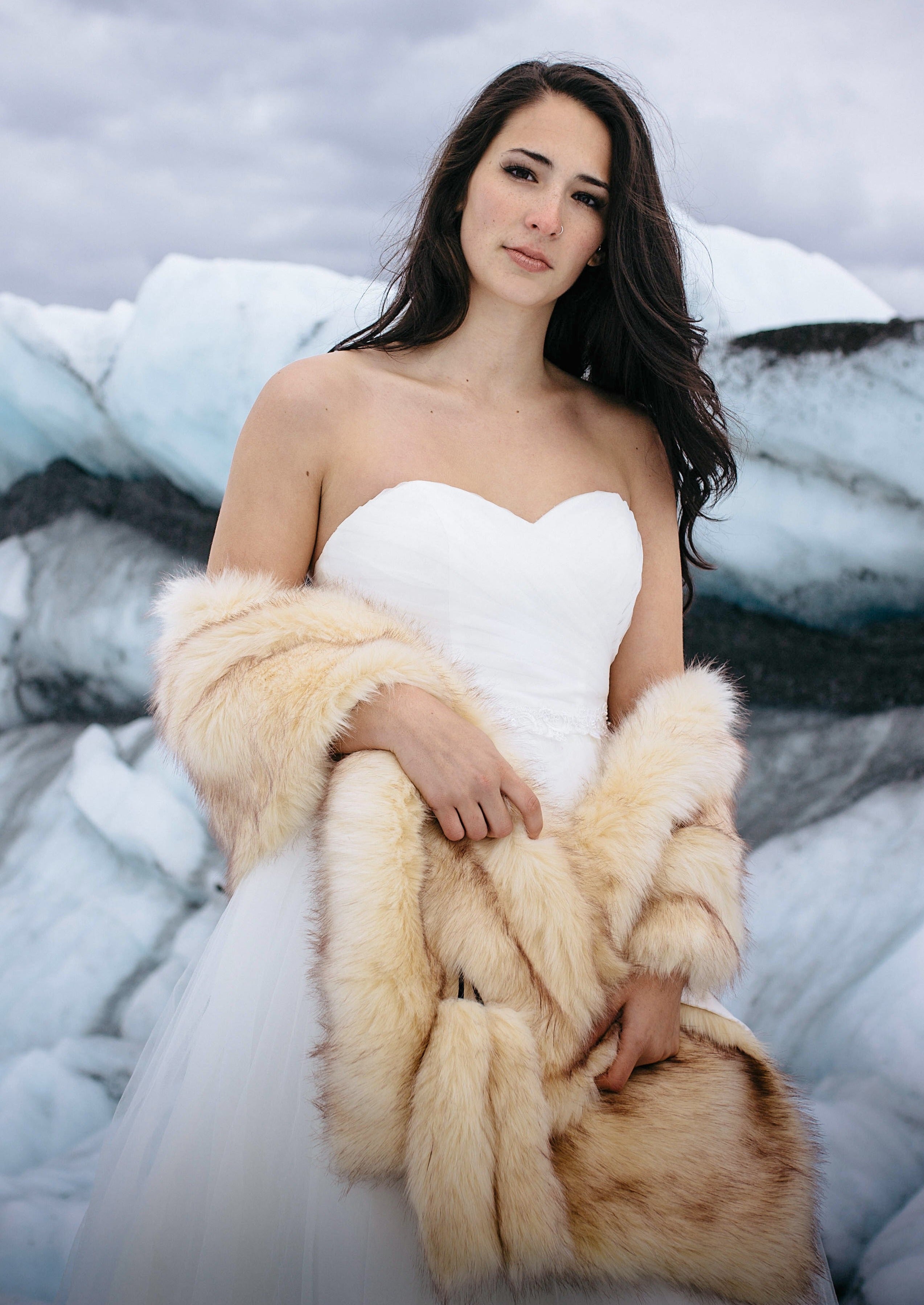Elegant Champagne Fur Shawl Wrap - Soft & Luxurious Winter Scarf for Women (Lilian Cha02) - Perfect for Weddings, Parties & Cold Weather Fashion