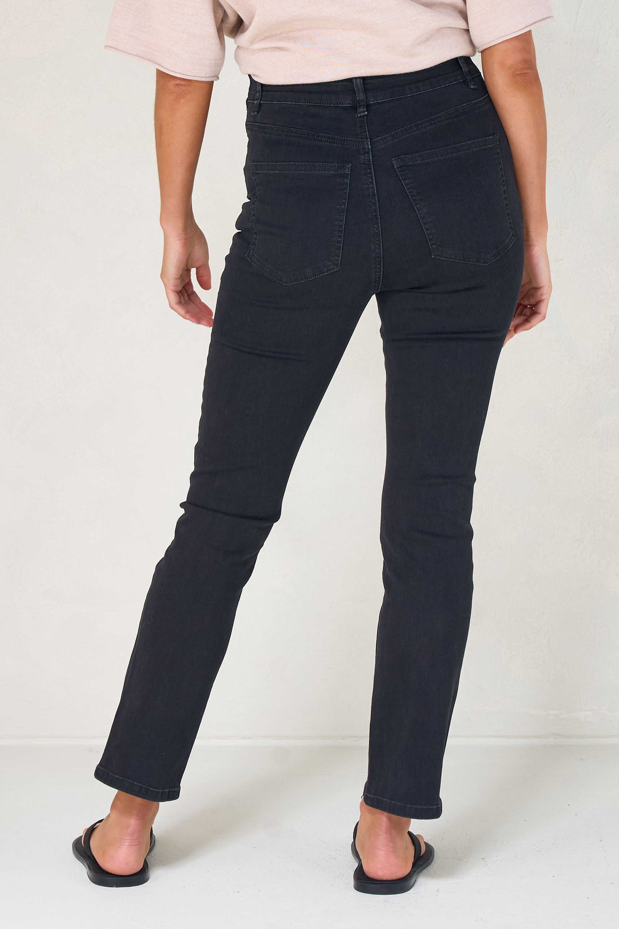 In Step Slim Straight Jeans for Women - Black Stretch Denim Pants, High Waist Skinny Fit - Perfect for Casual Wear, Office & Date Night
