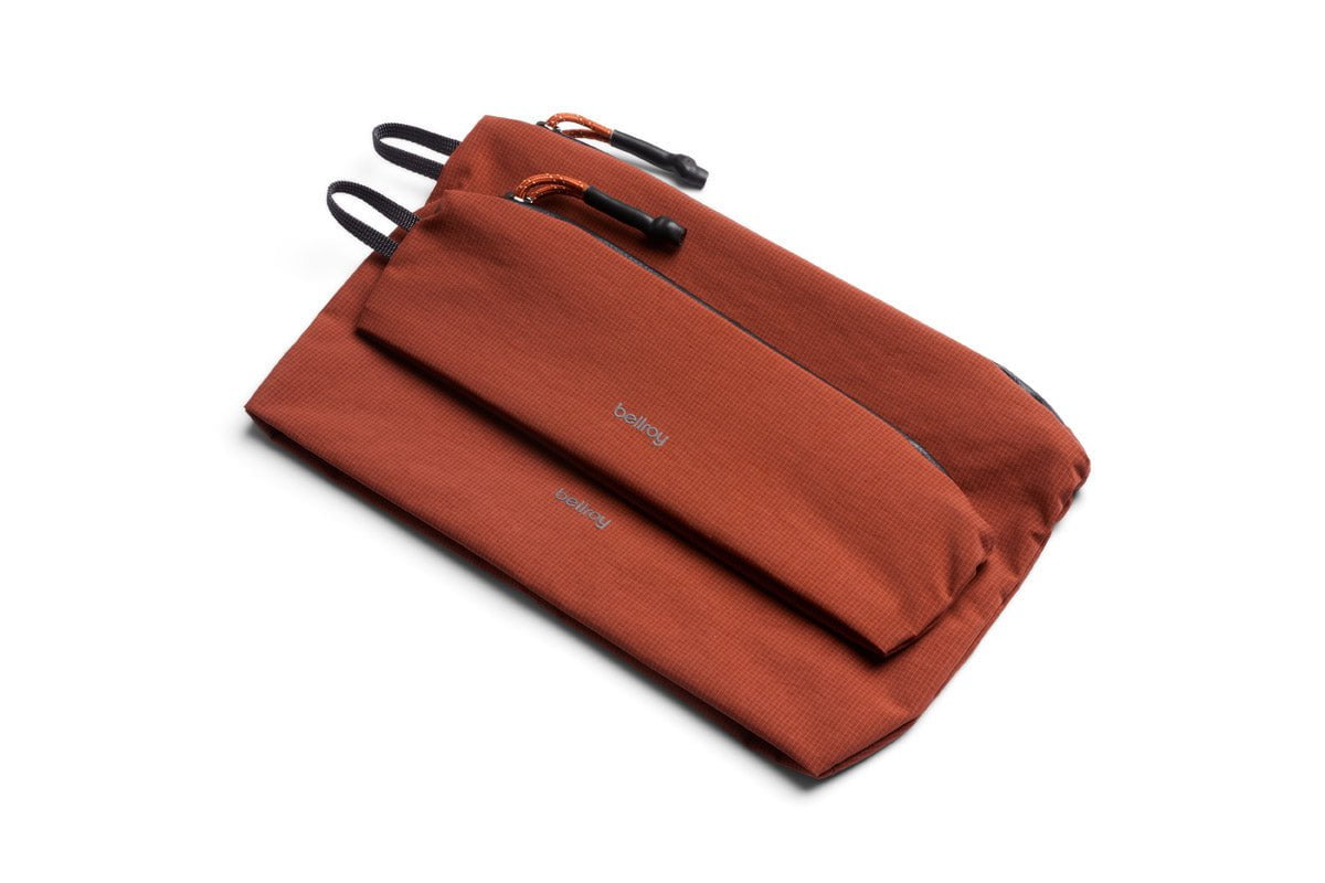 Bellroy Lite Pouch Duo - Premium Slim Minimalist Wallet for Men & Women | RFID Blocking | Travel & Everyday Carry Essentials
