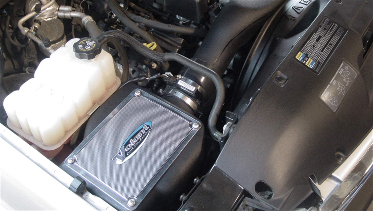 Volant 159816 PowerCore Cool Air Intake System - High Performance Cold Air Intake Kit for Trucks & SUVs - Improves Horsepower & Fuel Efficiency - Perfect for Off-Roading & Daily Driving