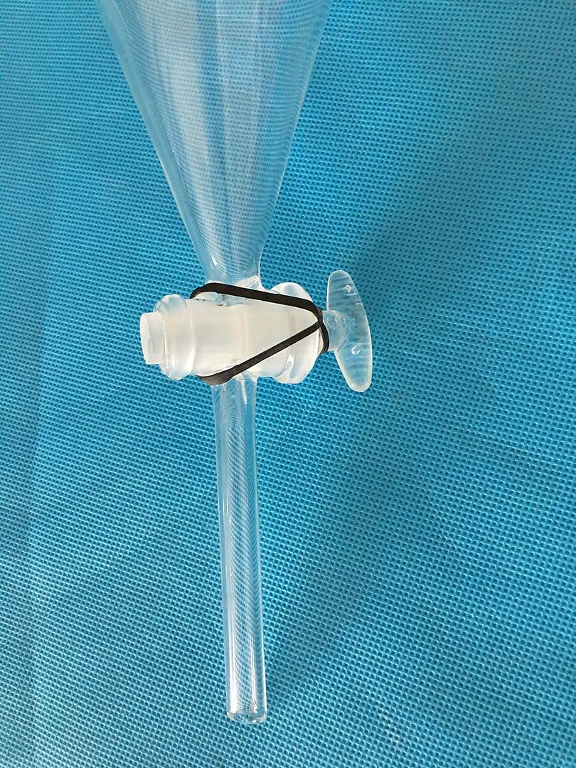 250ml Glass Conical Separatory Funnel with Glass Stopcock - Lab Equipment for Essential Oil Extraction, Chemistry Experiments & Liquid Separation