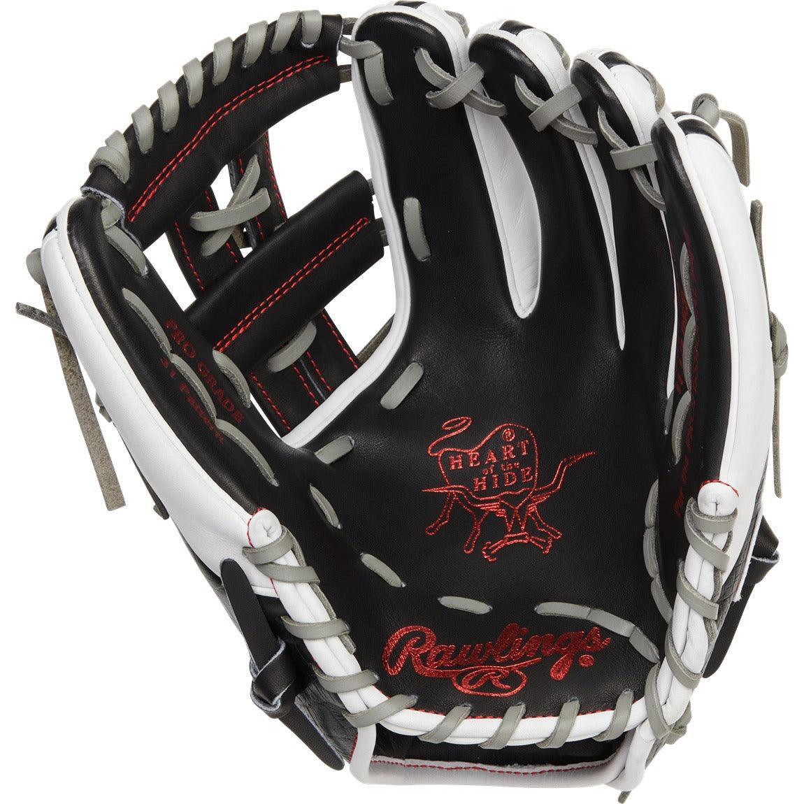 Wilson A2000 Heart of The Hide 11.5