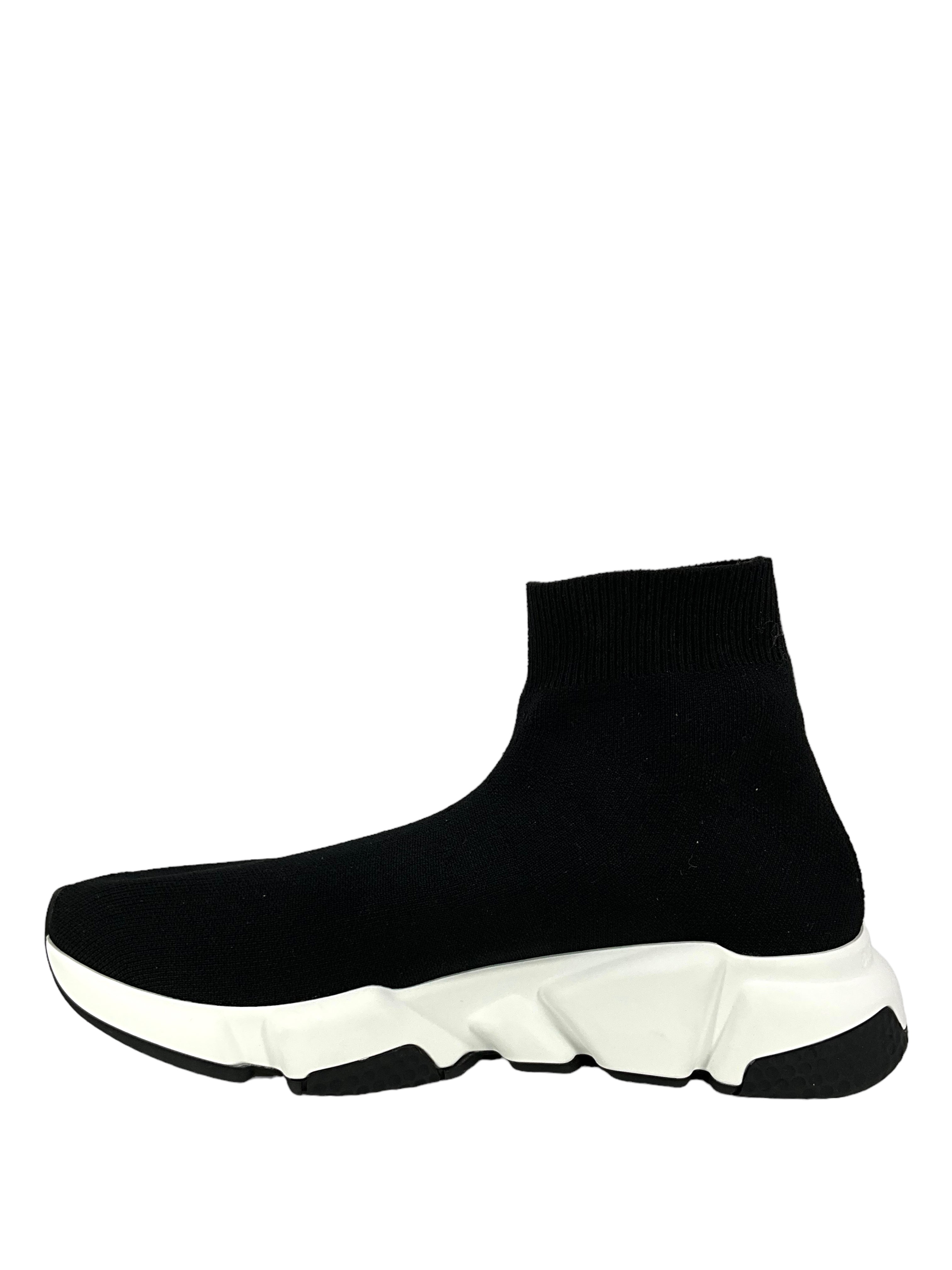 BALENCIAGA Speed 2.0 Graffiti Sneakers for Women - Size 7 US | Fashion Running Shoes for Streetwear & Casual Outfits | Perfect for Gym, Workout & Daily Wear