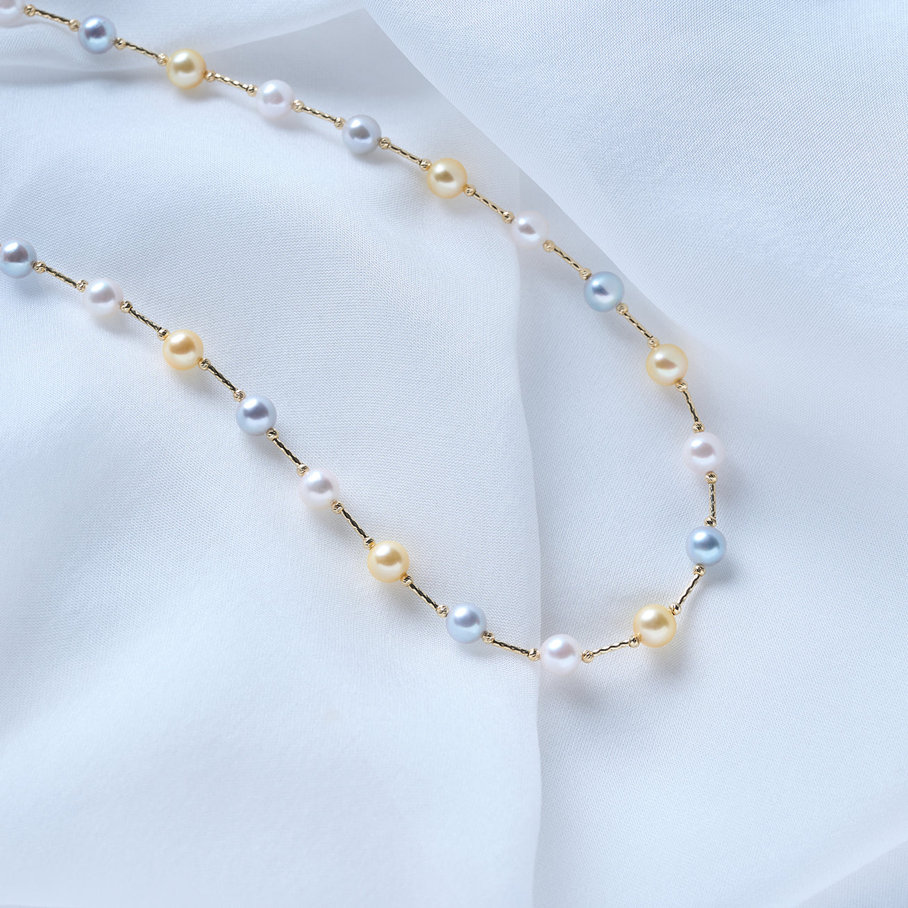 18K Solid Gold Saltwater Pearl Necklace KN00300 | Elegant Women's Jewelry Gift for Wedding, Anniversary & Special Occasions