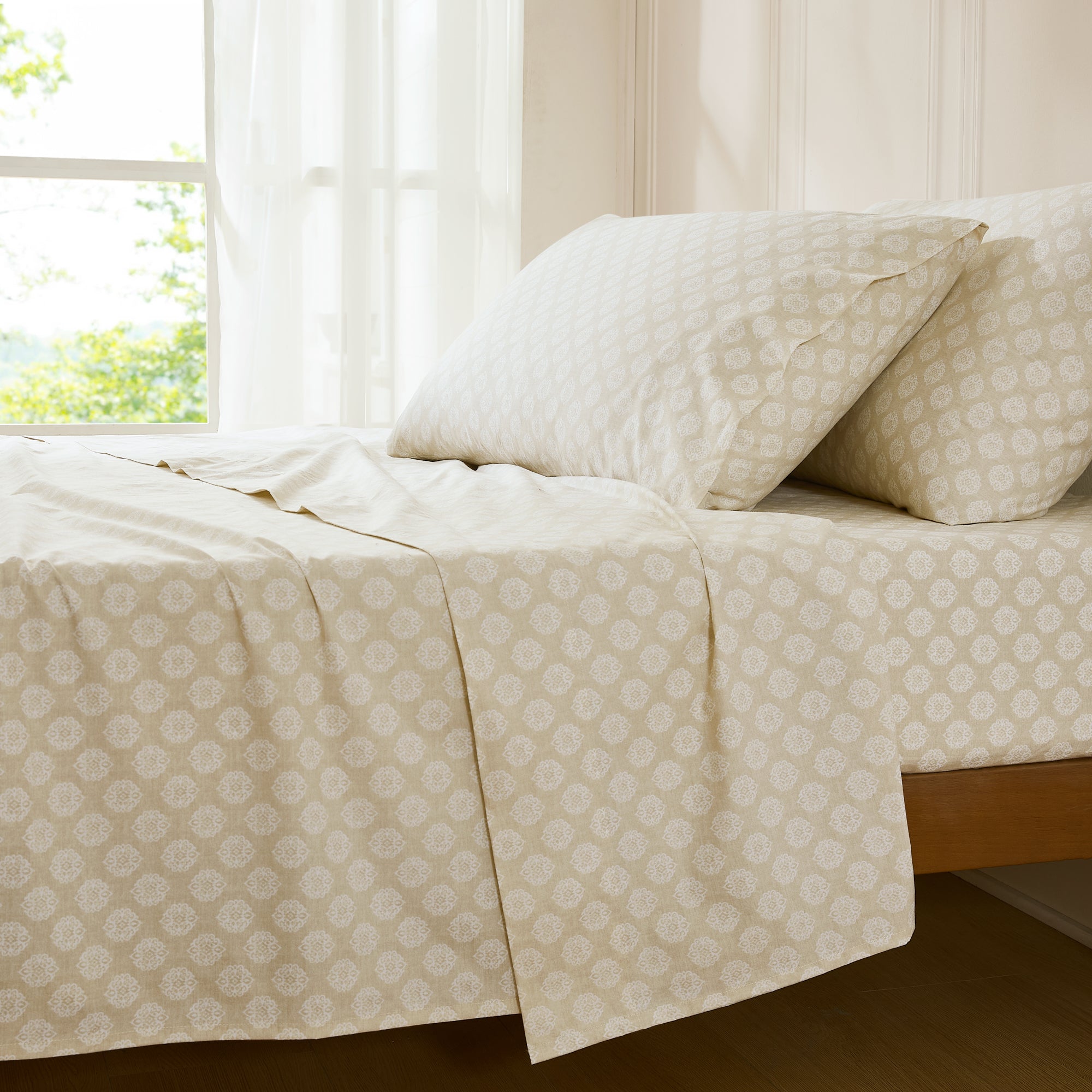 Premium 100% Cotton Sheet Set - Soft & Breathable Bedding - Queen Size, 4-Piece - Perfect for Home, Hotel, and Guest Room Use