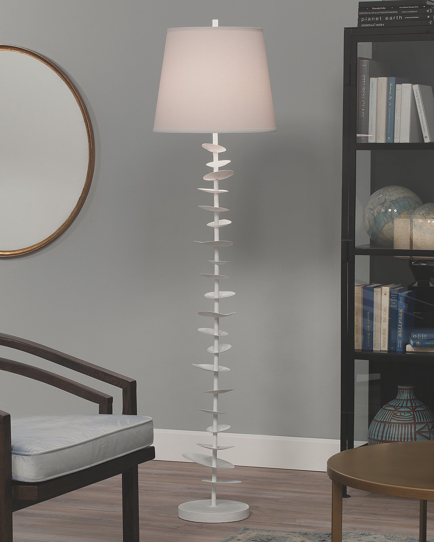Modern Petals Floor Lamp - Elegant Home Decor Lighting for Living Room, Bedroom & Office - Soft Ambient Light for Relaxation & Reading