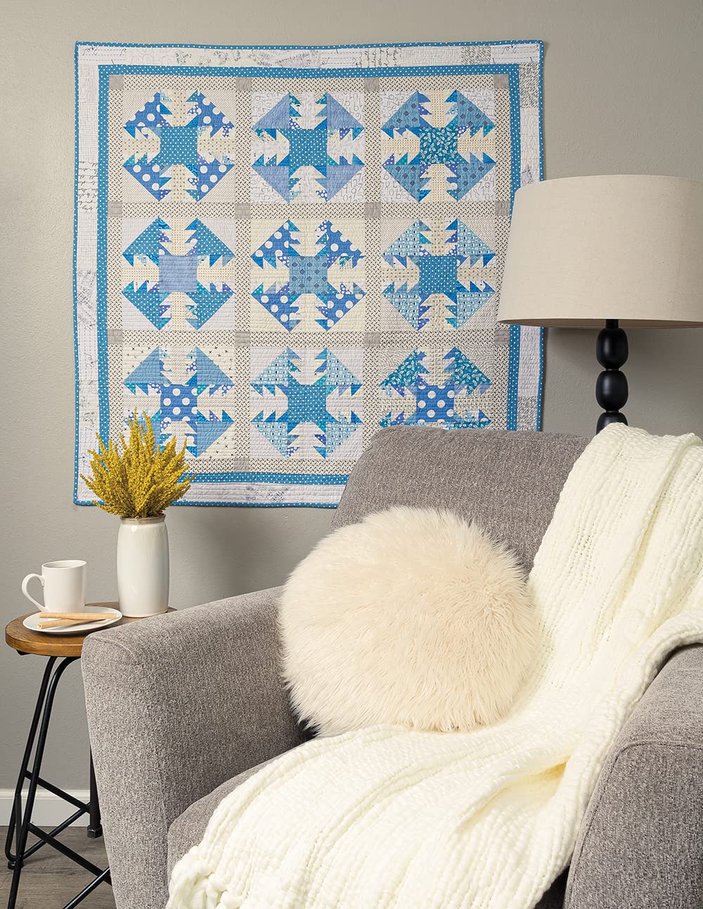 Scrappy Quilts & Mini Pillows - 11 Quilt Designs for Home Decor