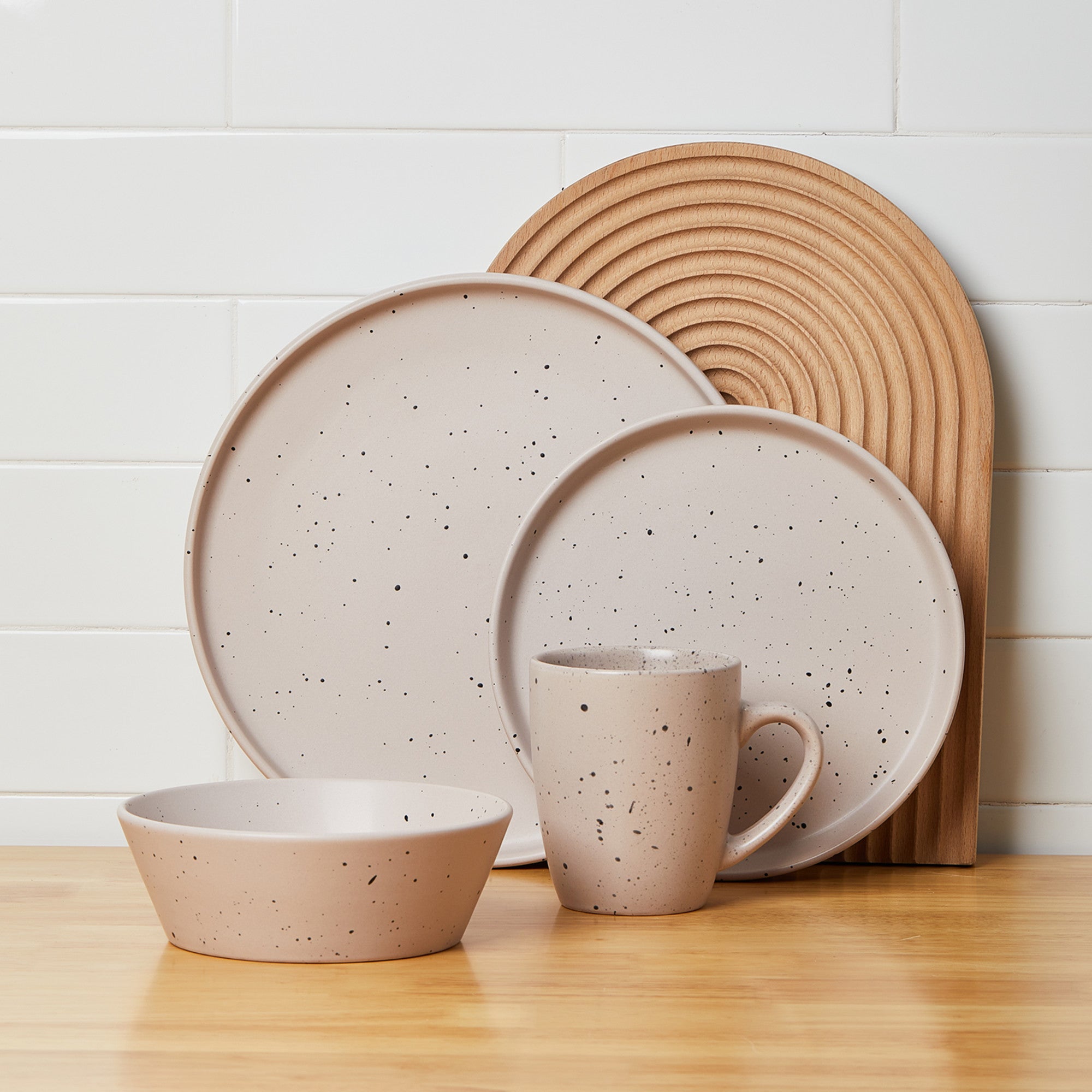 Premium Jade Stoneware Dinnerware Set - 16-Piece Taupe Porcelain Tableware for Everyday Use & Formal Dining - Elegant, Durable & Microwave Safe