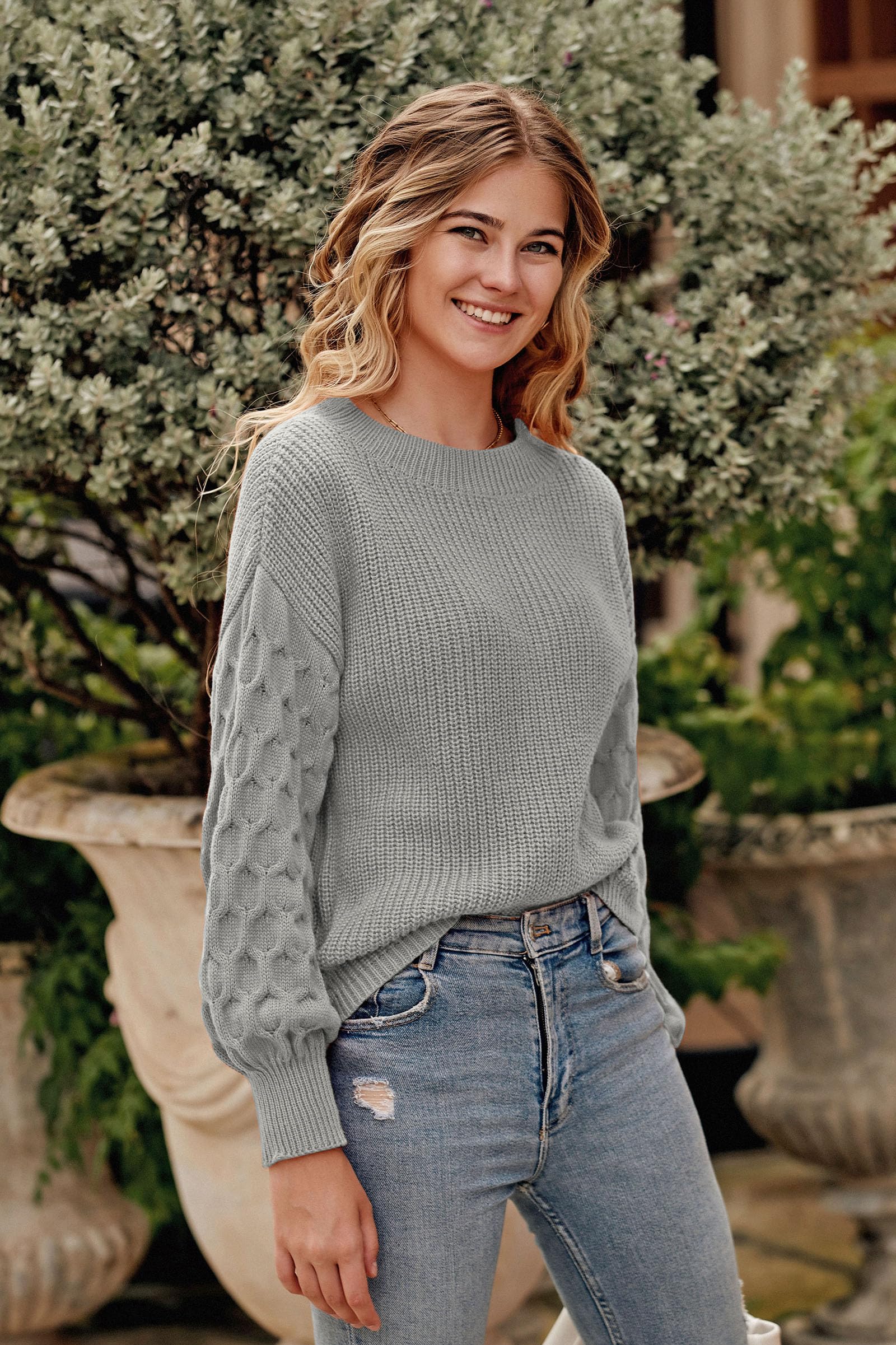 PRETTYGARDEN Women's Chunky Knit Sweater 2025 - Winter Warm Long Sleeve Crewneck Pullover - Casual Loose Fit Jumper Top for Office, Date Night & Holiday Outfits