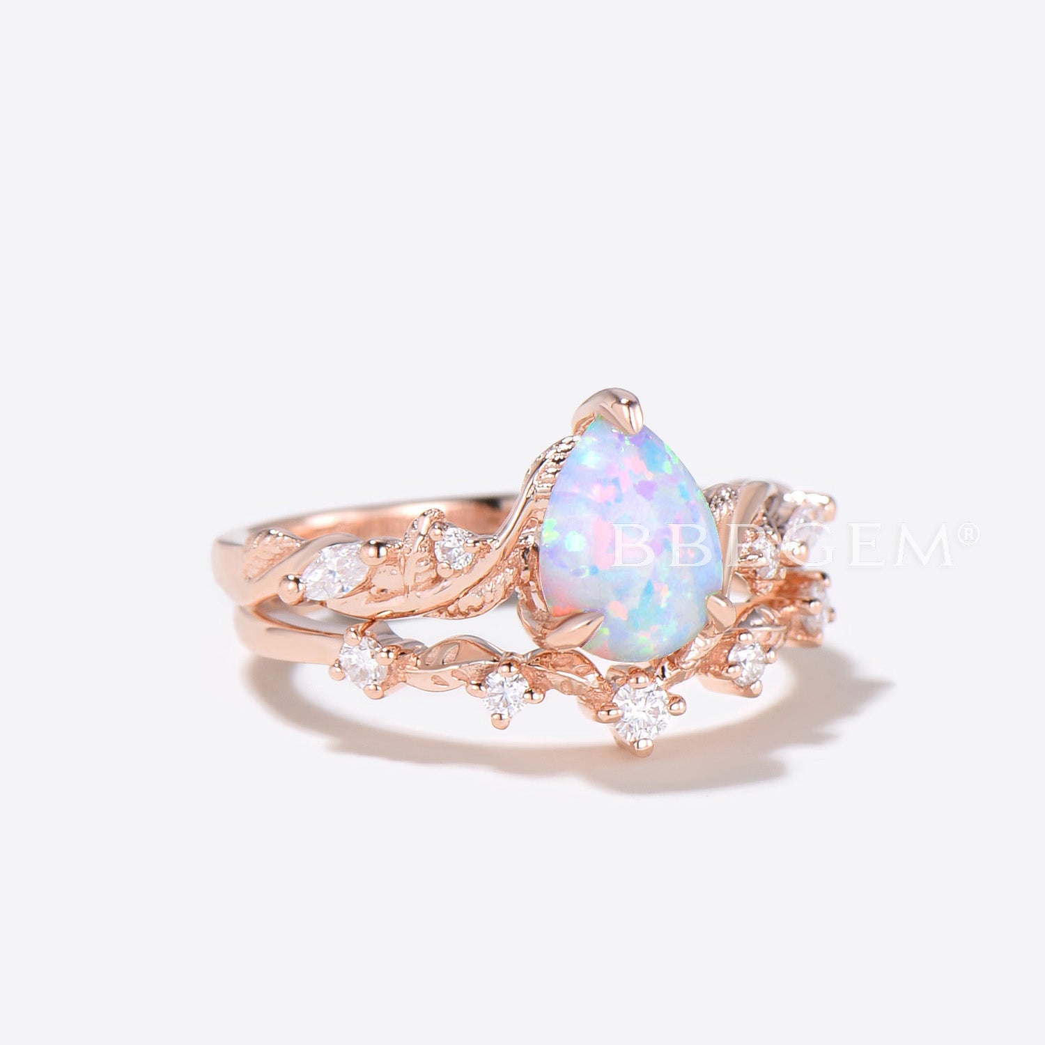 Nature Inspired Pear Shaped Opal Engagement Ring - Rose Gold Leaf Design Wedding Band for Women, Perfect for Proposals, Anniversaries & Romantic Occasions