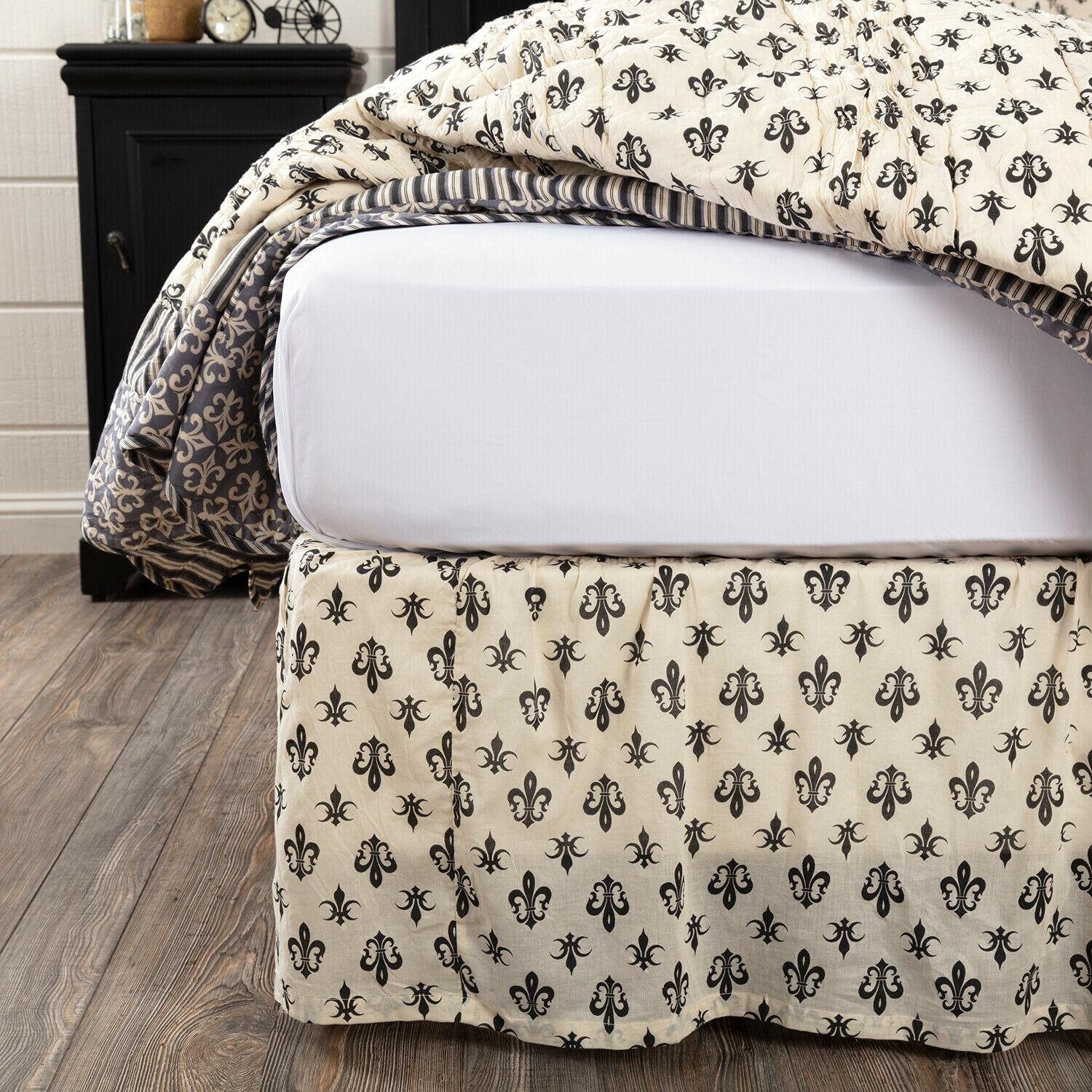 Farmhouse King Bed Skirt - White Gathered Elysee Cotton Bedroom Decor for Home, Modern Bedding Skirt - Perfect for Farmhouse, Rustic & Cozy Bedroom Styles