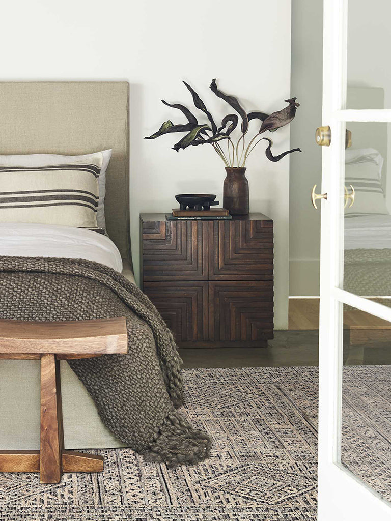 Modern Nightstand with Drawer - Stylish Bedside Table for Bedroom, Living Room & Office - Wooden End Table with Storage Shelf - Perfect for Small Spaces & Home Decor