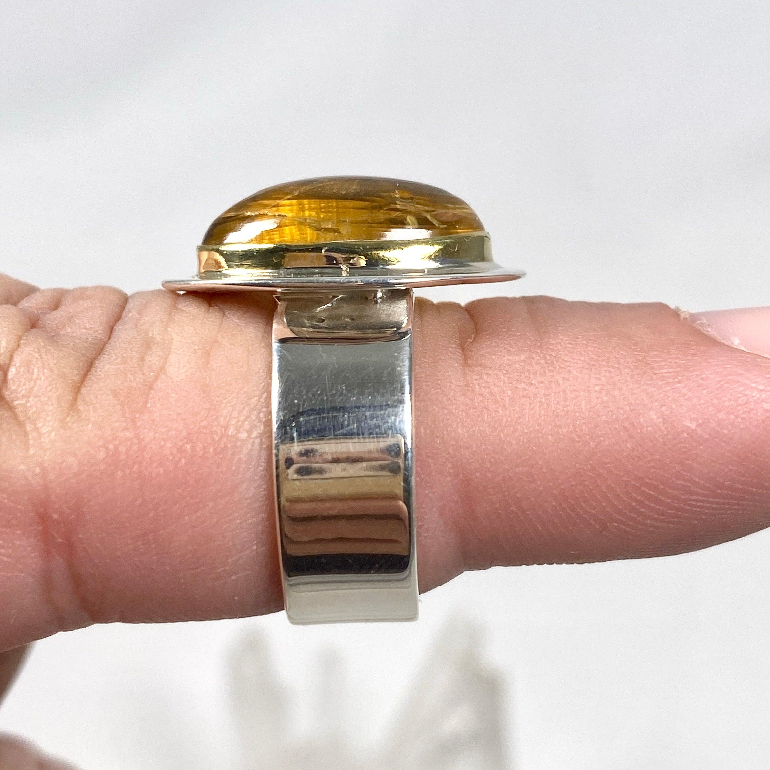 14K Gold Citrine Oval Ring for Women - Elegant Gemstone Jewelry Gift for Birthday, Anniversary & Special Occasions - Size 7 (KRGJ2845)