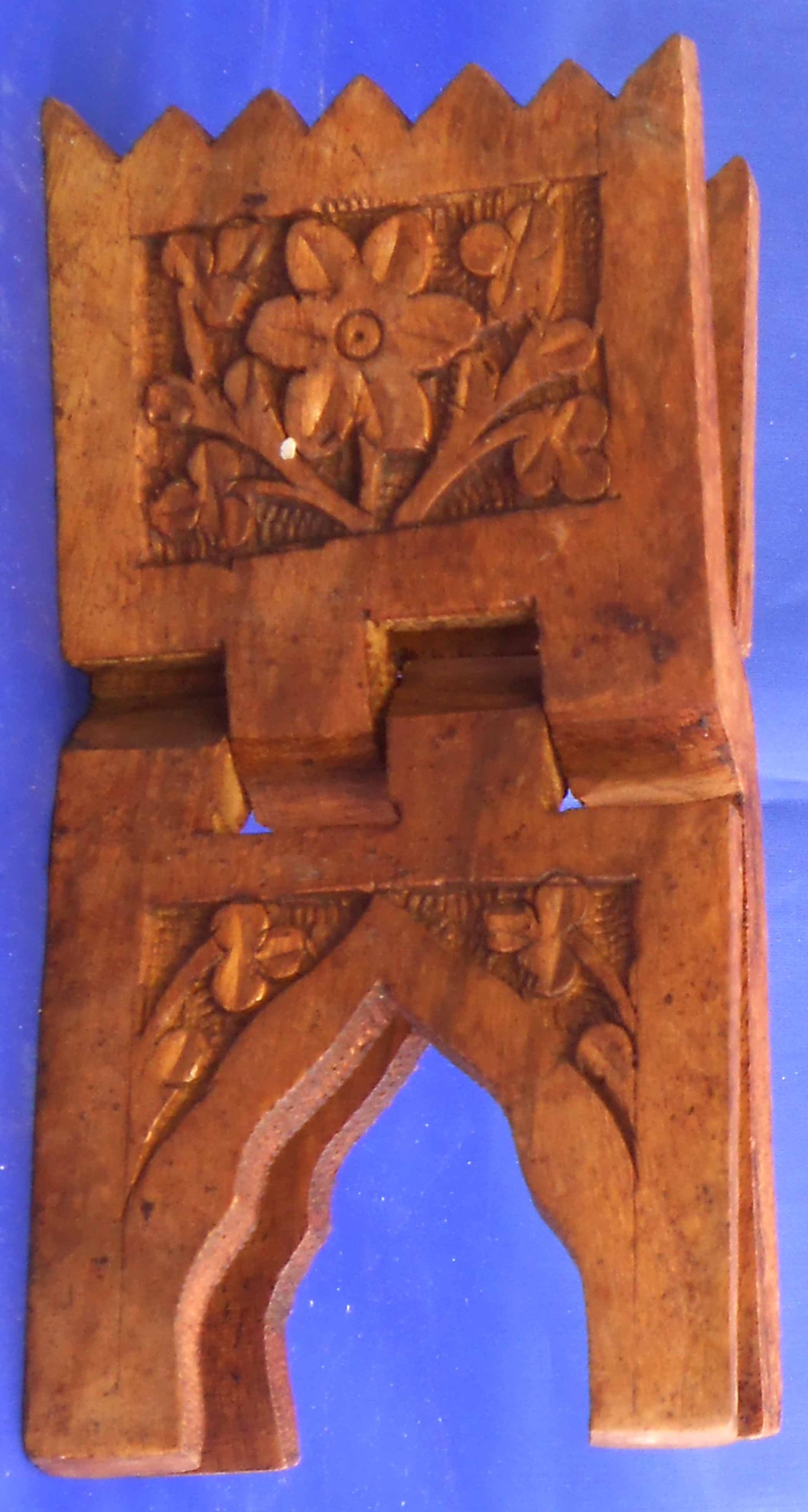 Islamic Quran Stand - Wooden Book Holder for Holy Quran - Perfect for Prayer, Reading & Home Decoration