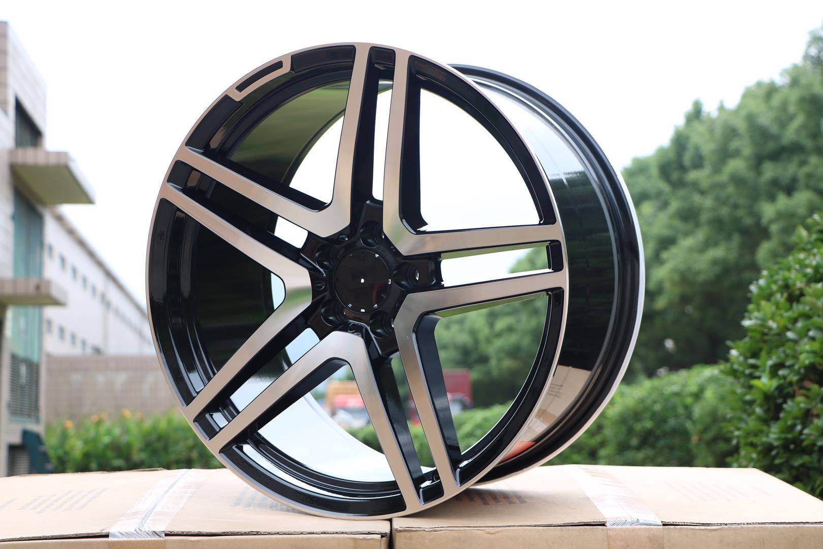 18-Inch Alloy Wheels for Mercedes Benz CLS550 GL450 GL500 GL550 ML350 ML450 S430 S500 S550 - Perfect for Luxury SUV & Sedan Upgrades, Street Performance & Custom Styling