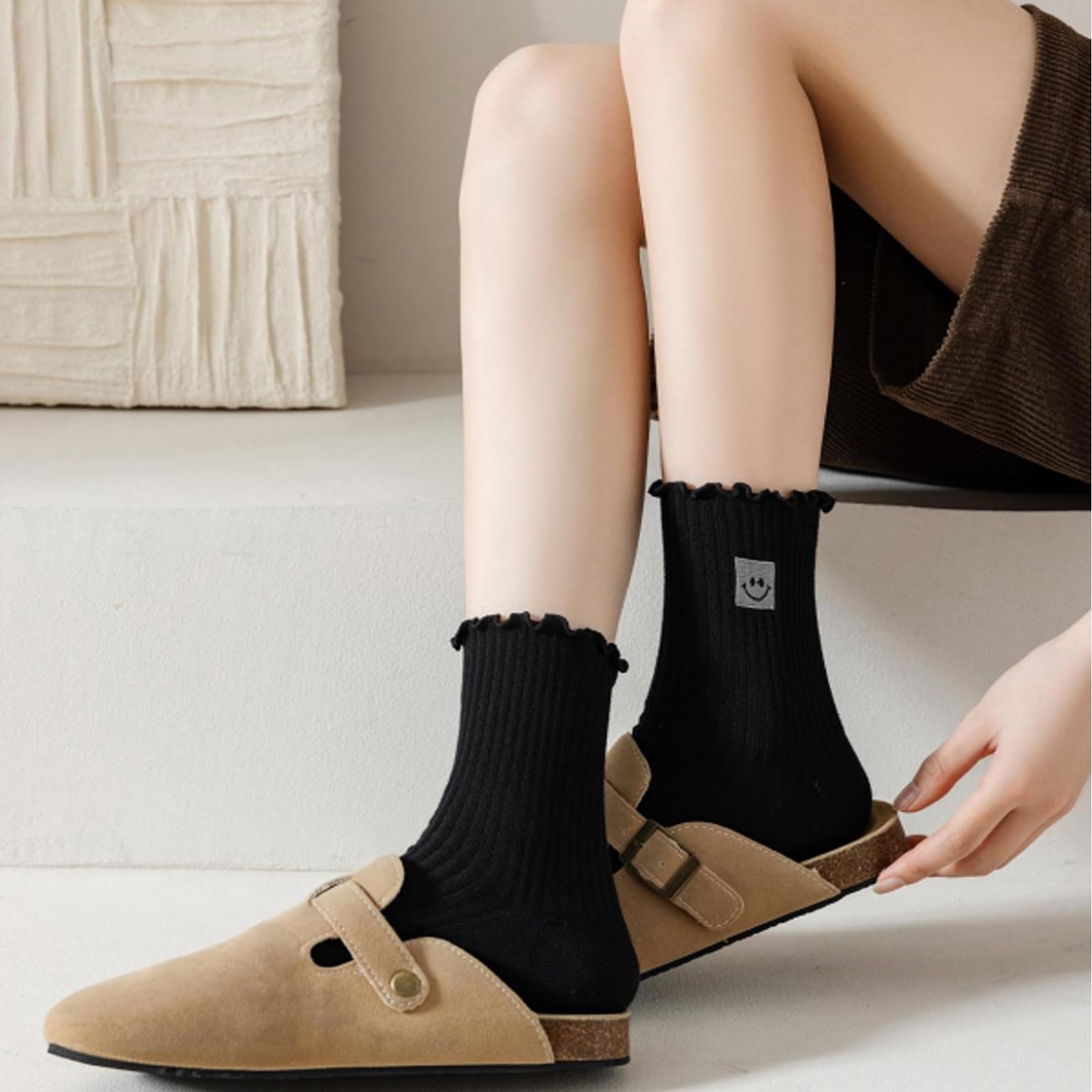 Funny Women's Ruffle Ankle Socks 6-Pack with Smiling Face Embroidery - Perfect Gift for Her