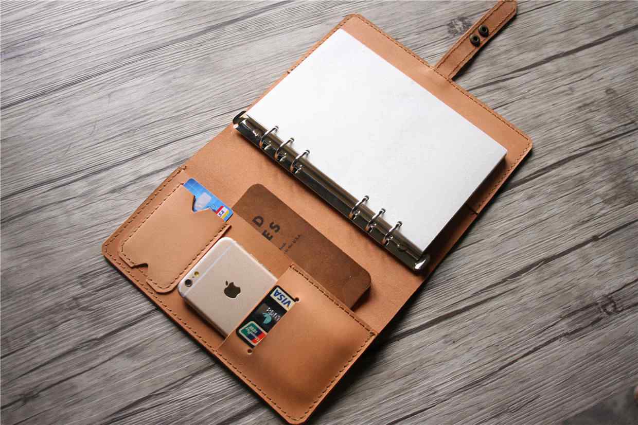 Personalized Vegan Leather Journal - Custom Name Notebook for Writing, Sketching & Travel - Perfect Gift for Writers, Artists & Students
