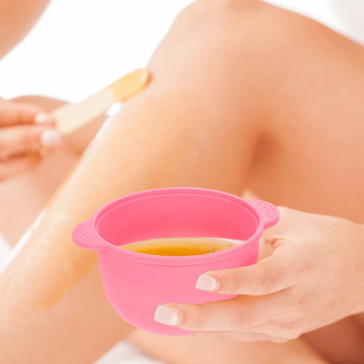 Mikinona 4-Piece Portable Wax Warmer Kit with Wax Bead Melter Bowl - Replacement Inner Pot & Waxing Accessories for Smooth Hair Removal at Home, Salon or Travel - Perfect for Eyebrows, Legs & Bikini Line - Ideal for DIY Beauty, Spa Treatments & On-the-Go Grooming - Great for Home Use, Professional Salons, Travel & Personal Care